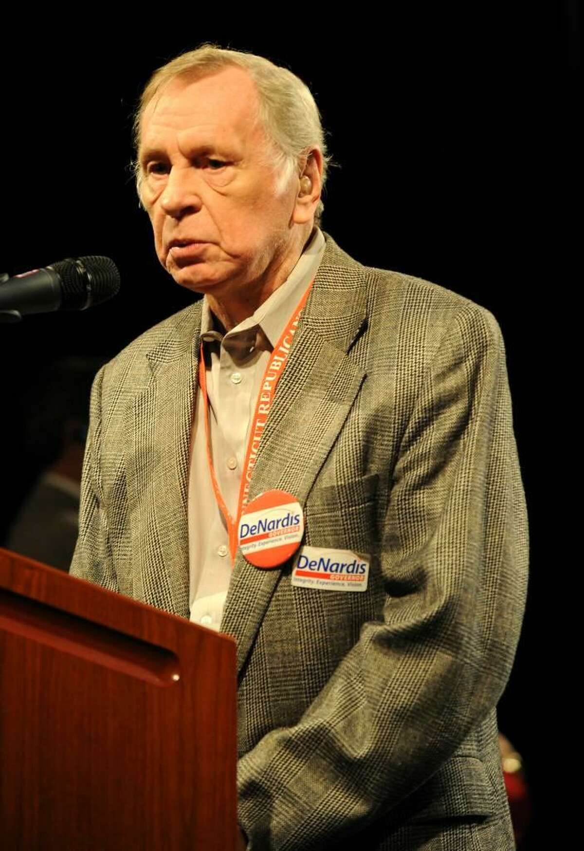 Richard Dowin of Milford leads the Pledge of Allegiance at the start of the Republican State Convention Saturday, May 22, 2010 at the Hartford Convention Center.