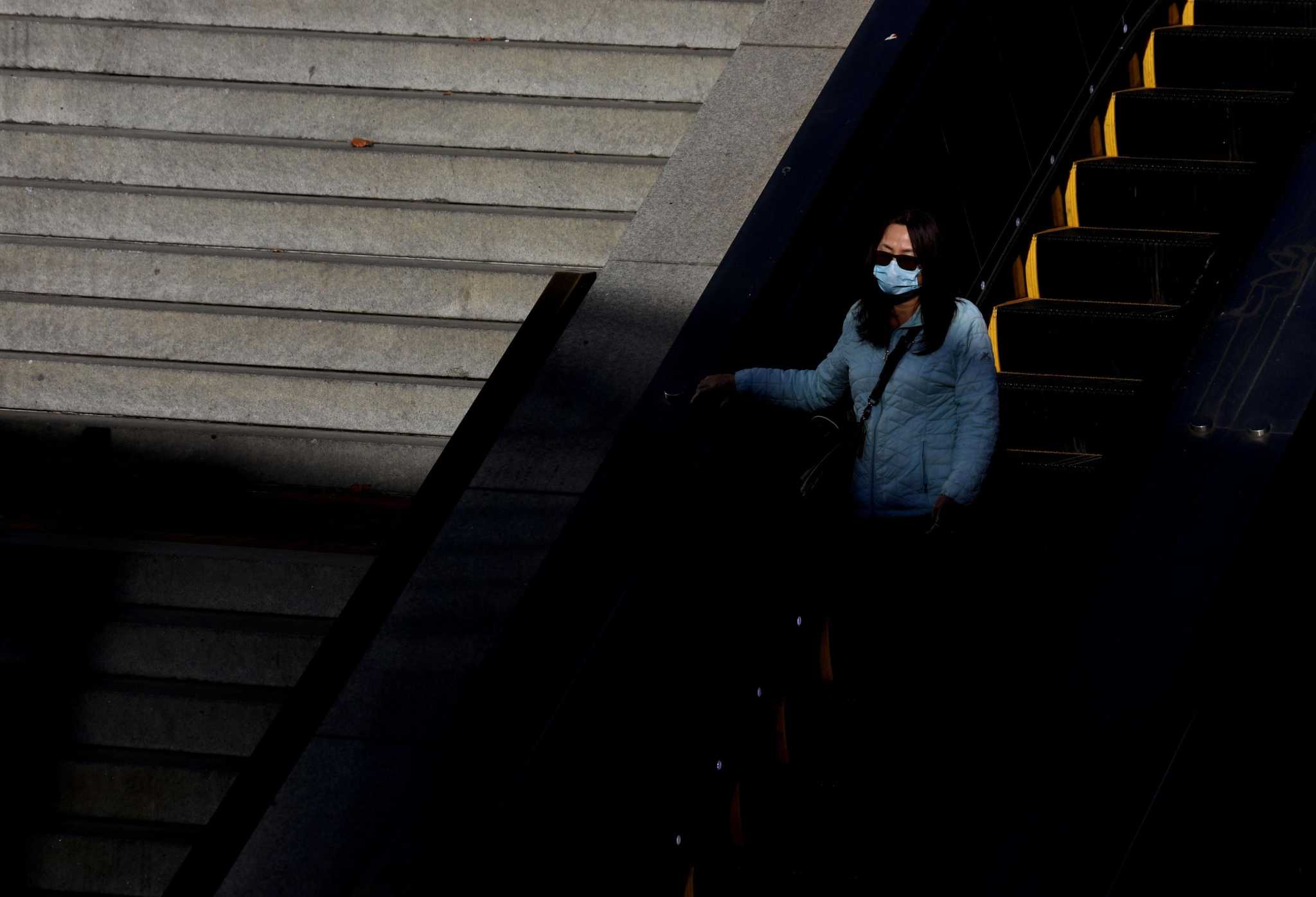 Omicron, mask mandate jeopardize S.F.'s fragile office recovery - Vimarsana News