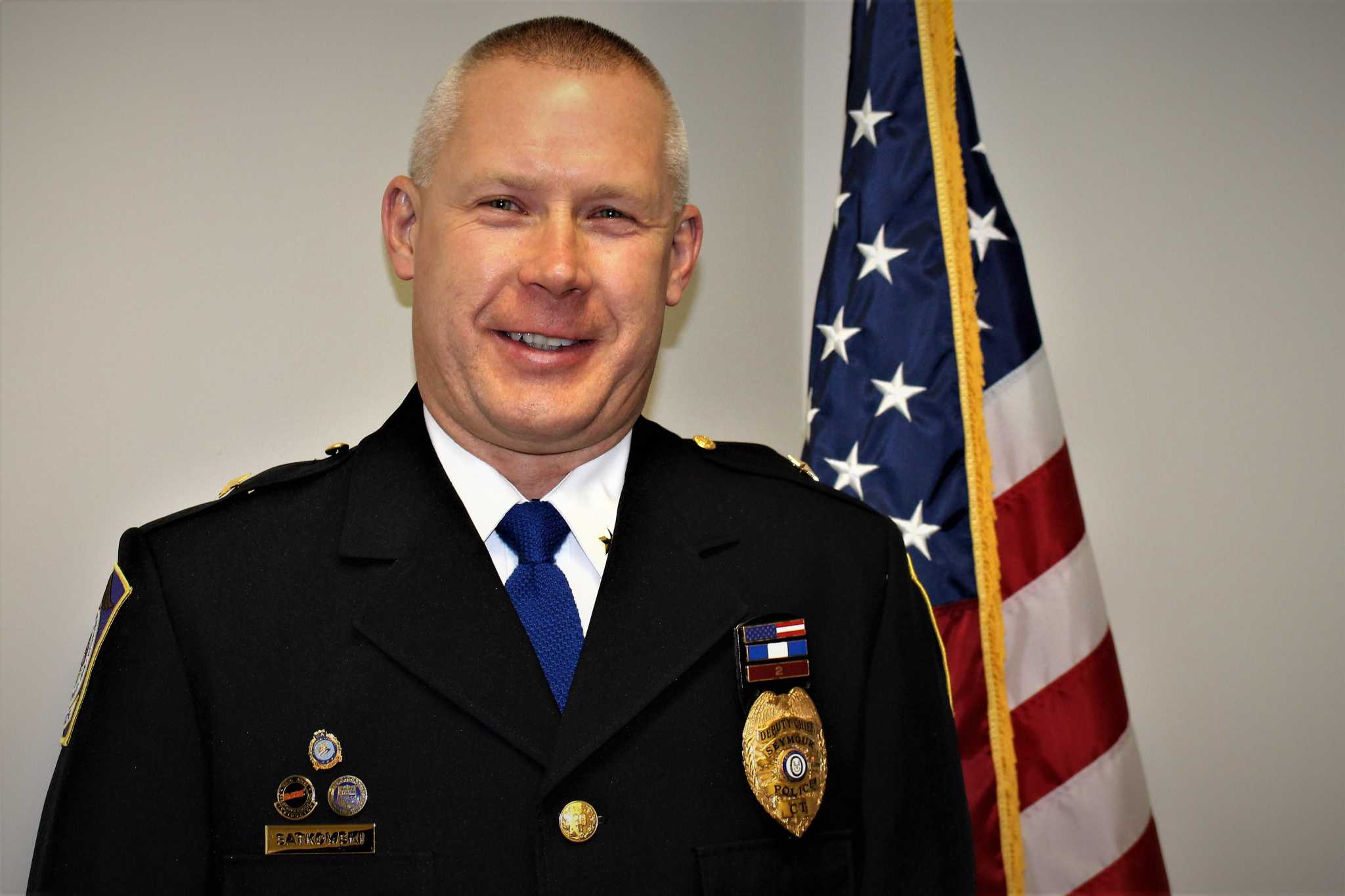Seymour Police chief retires after 26 years of service - Vimarsana News