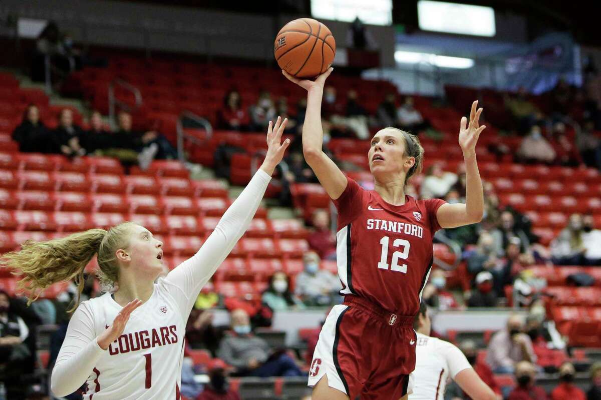 Lexie Hull and her Stanford teammates will face Oregon at 7 p.m. Friday at Maples Pavilion. (Pac-12 Network)