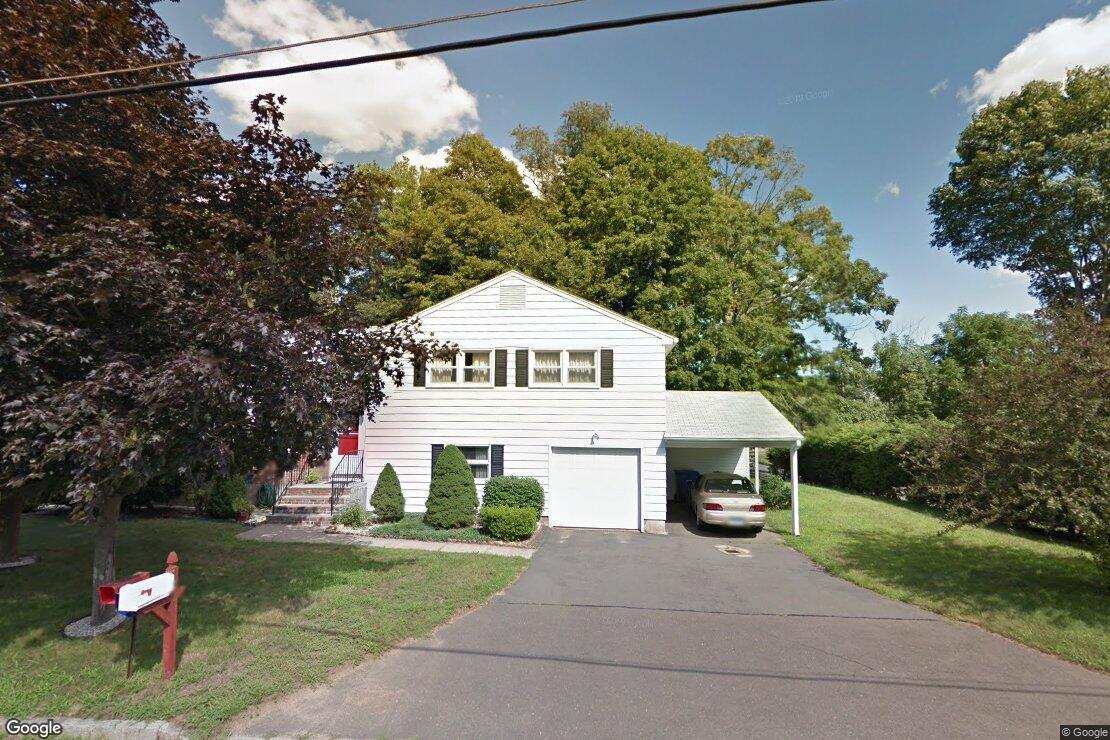 What were the 10 most expensive homes sold in Middletown in the last two weeks? - Vimarsana News