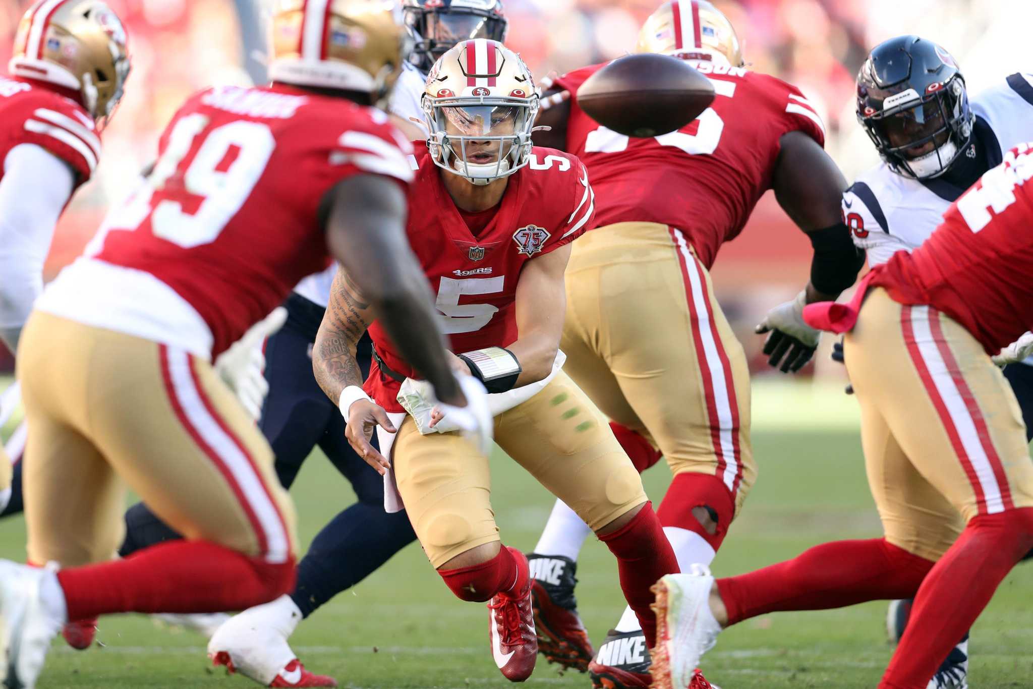 San Francisco 49ers - Jimmy connects with Deebo for a 32-yard gain 