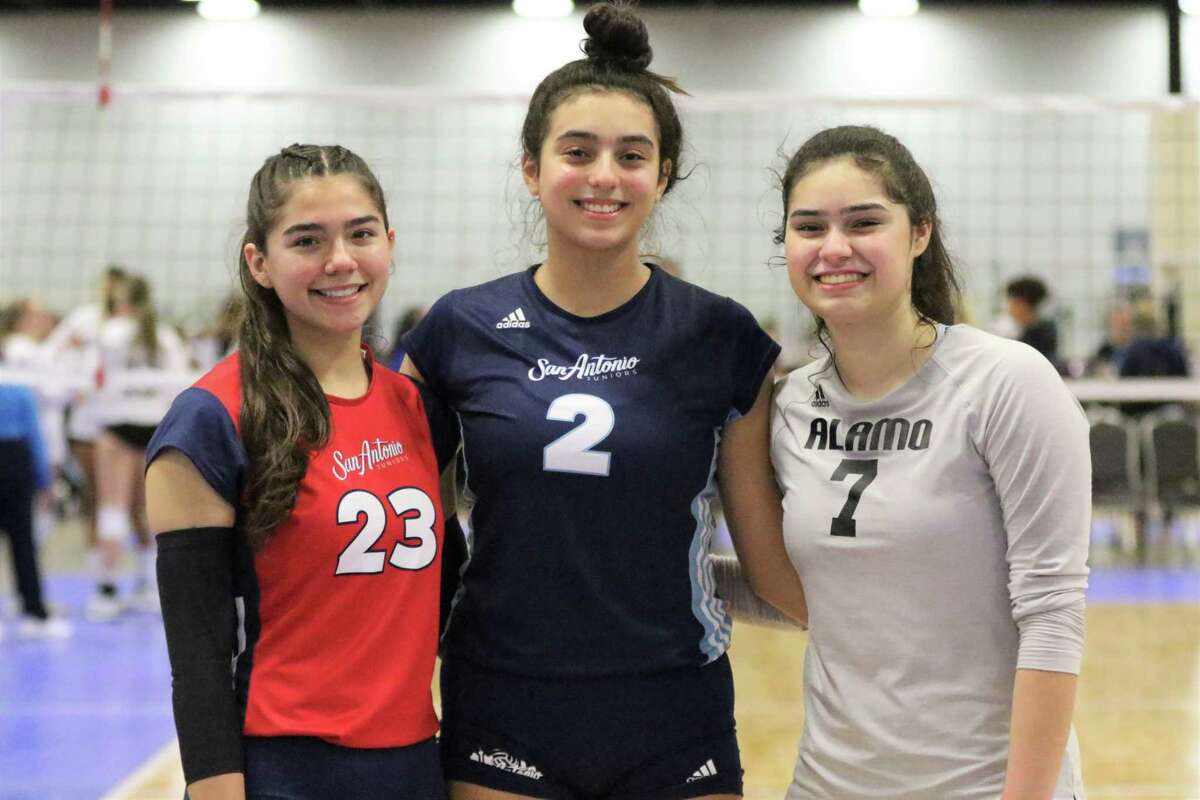 United’s Krizia Perez and Mia Molina, and Alexander’s Valeria Ortiz all played for their respective club teams last week.