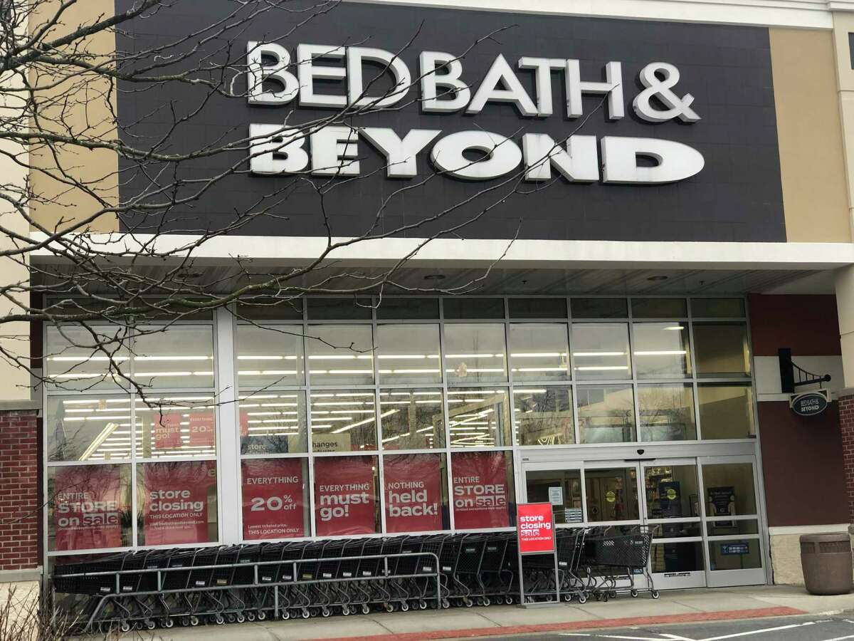 The Bed Bath & Beyond in Glenmont in closing at the end of February.