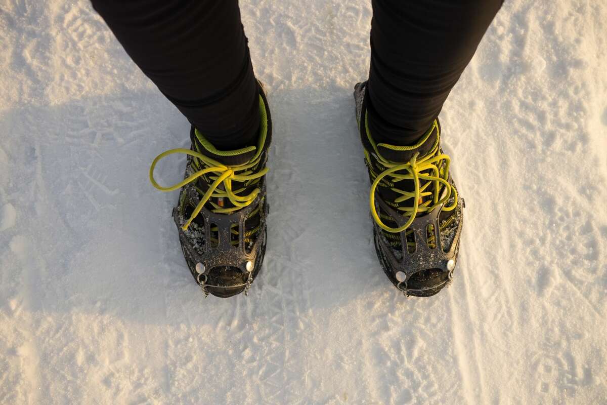 Winter hiking for beginners at Fahnestock State Park