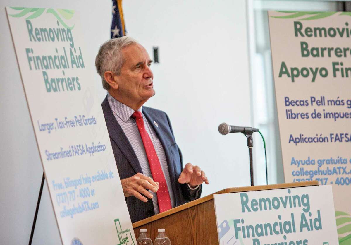 U.S. Representative Lloyd Doggett talks about how important it was to simplify the FAFSA application process for students during a FAFSA fair workshop at Eastside Early College High School on December 11, 2021 in Austin, Texas.