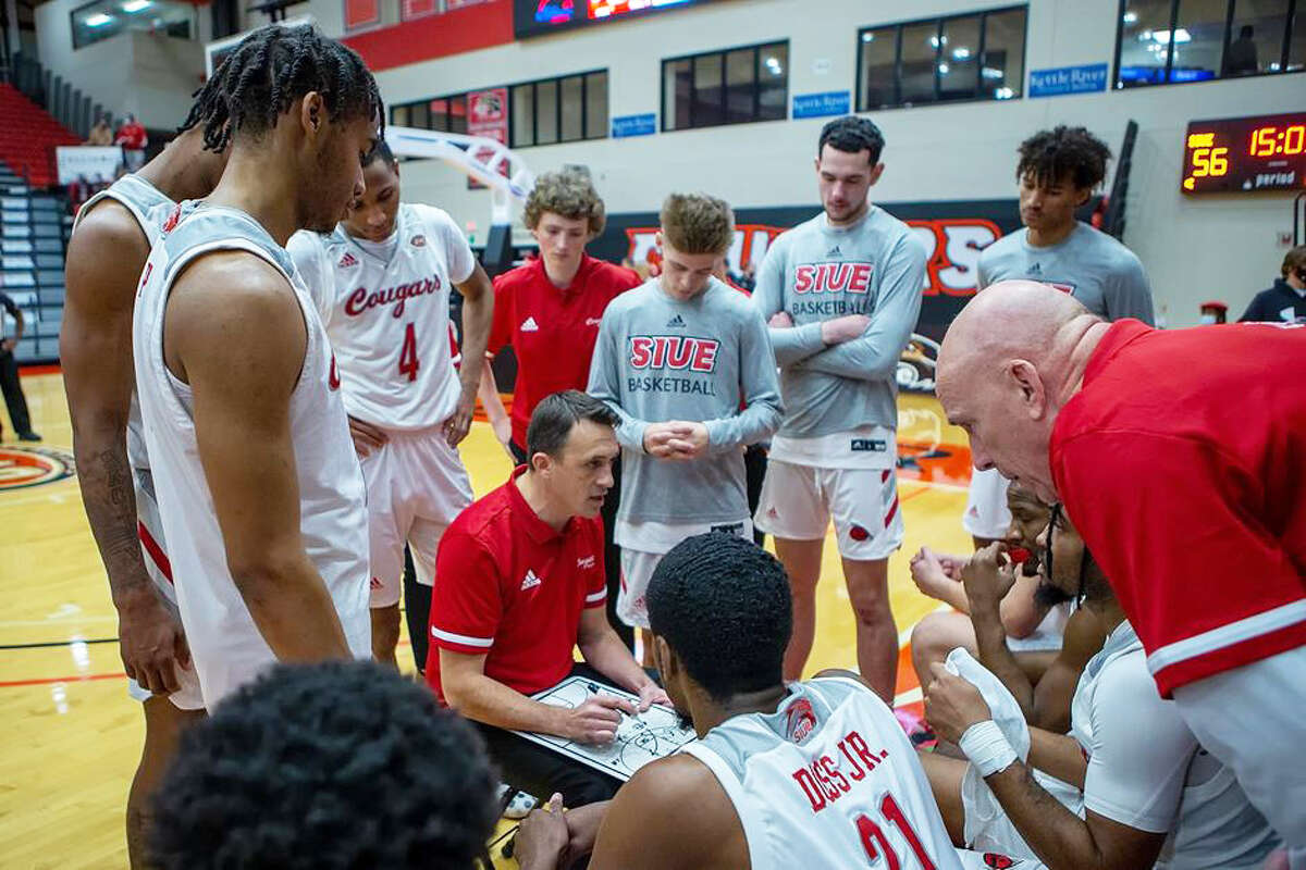 SIUE coach Brian Barone talks to his team during a timeout during a game last season inside First Community Arena in the Vadalabene Center.