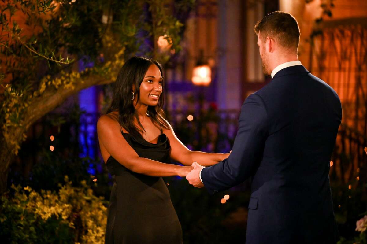 Clayton Echard meeting Stamford native Tessa Tookes on episode one of "The Bachelor."