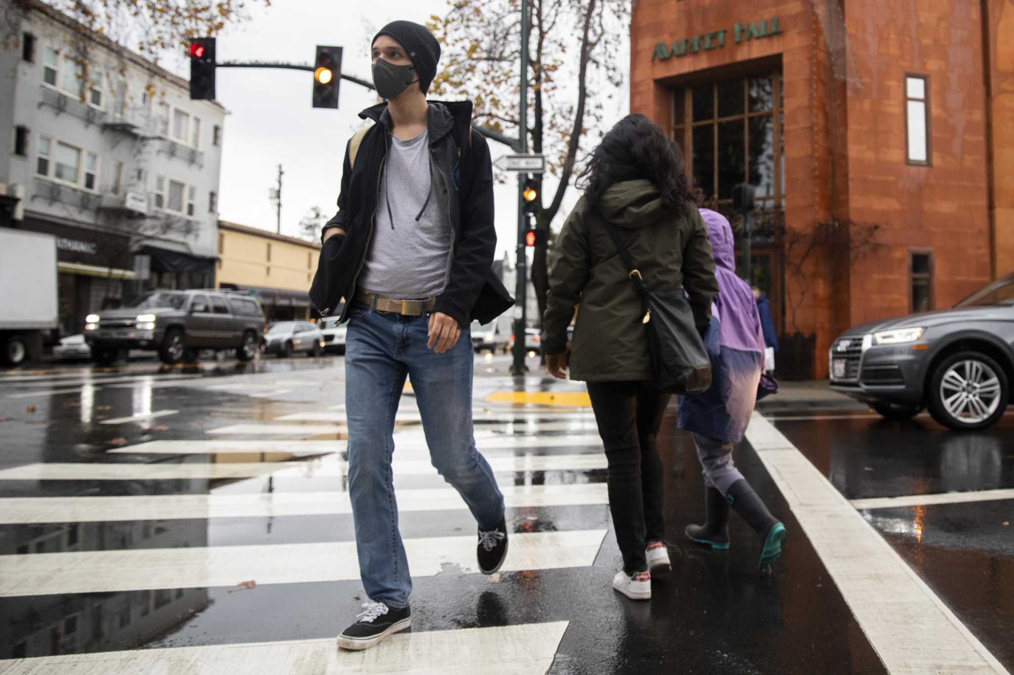 Bay Area officials look to post-pandemic life as surge appears to crest - Vimarsana News