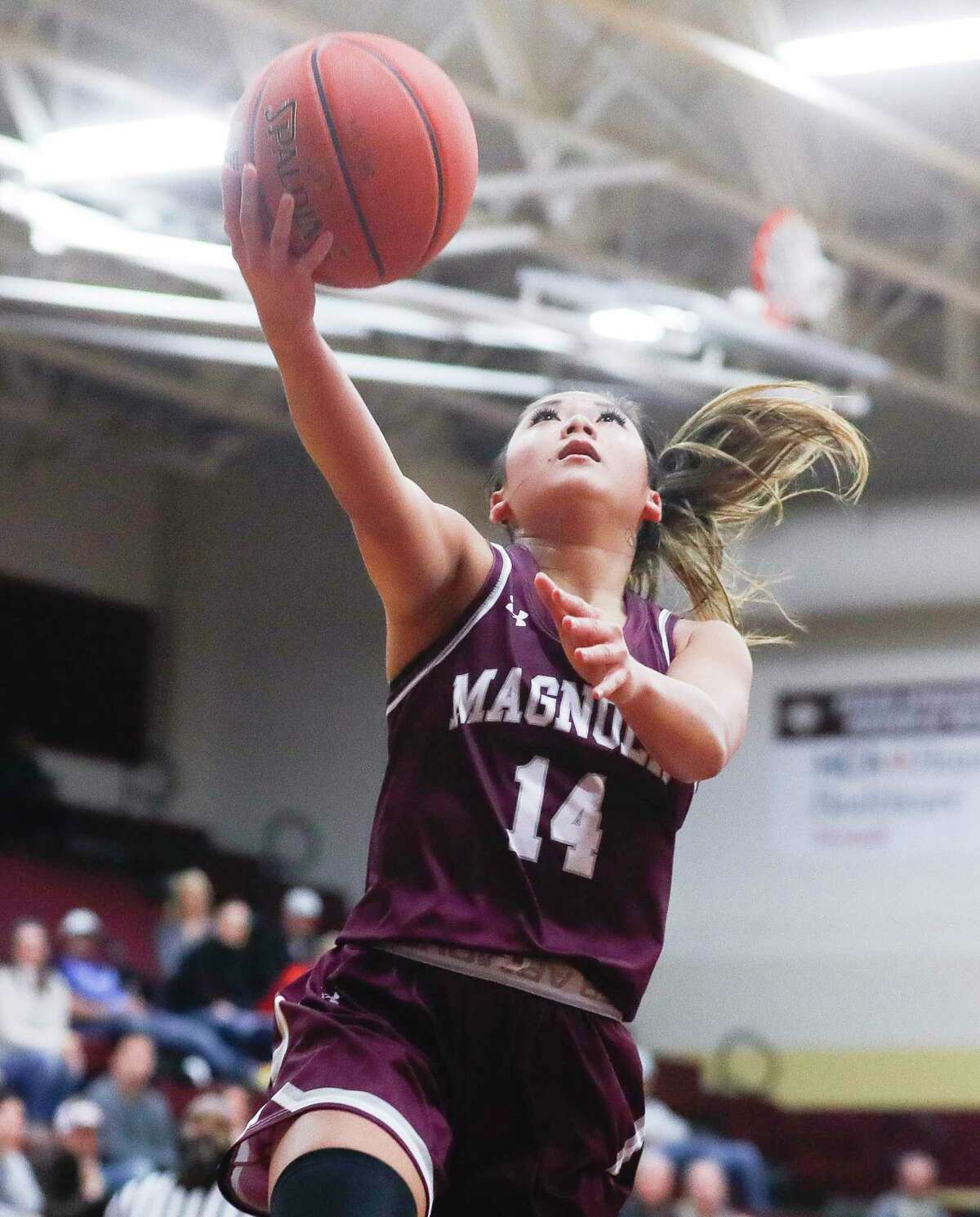 Magnolia West Tops Rival Magnolia In Close 19-5a Battle