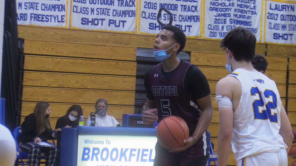 Bethel senior forward Lorenzo Almonte scored a season-high 33 points Tuesday in a 55-34 win over Brookfield.