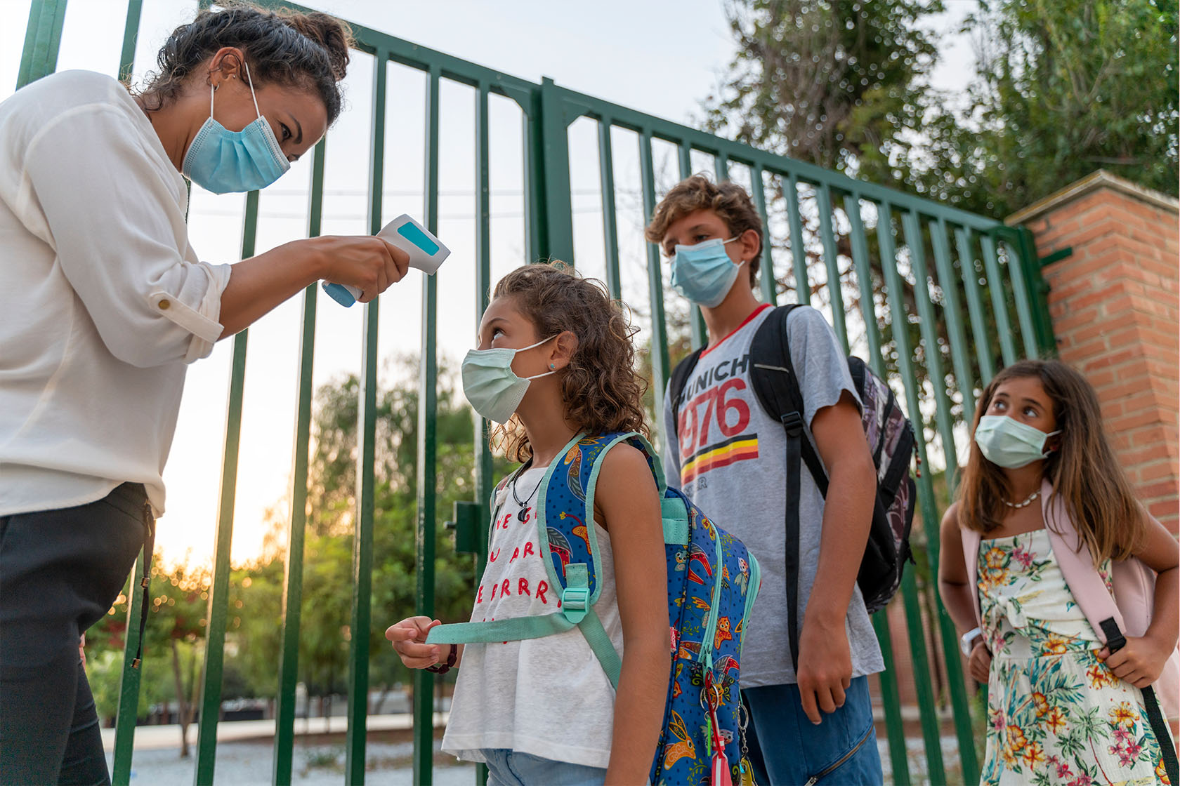 N95, KN95, or surgical What masks should kids wear to school?