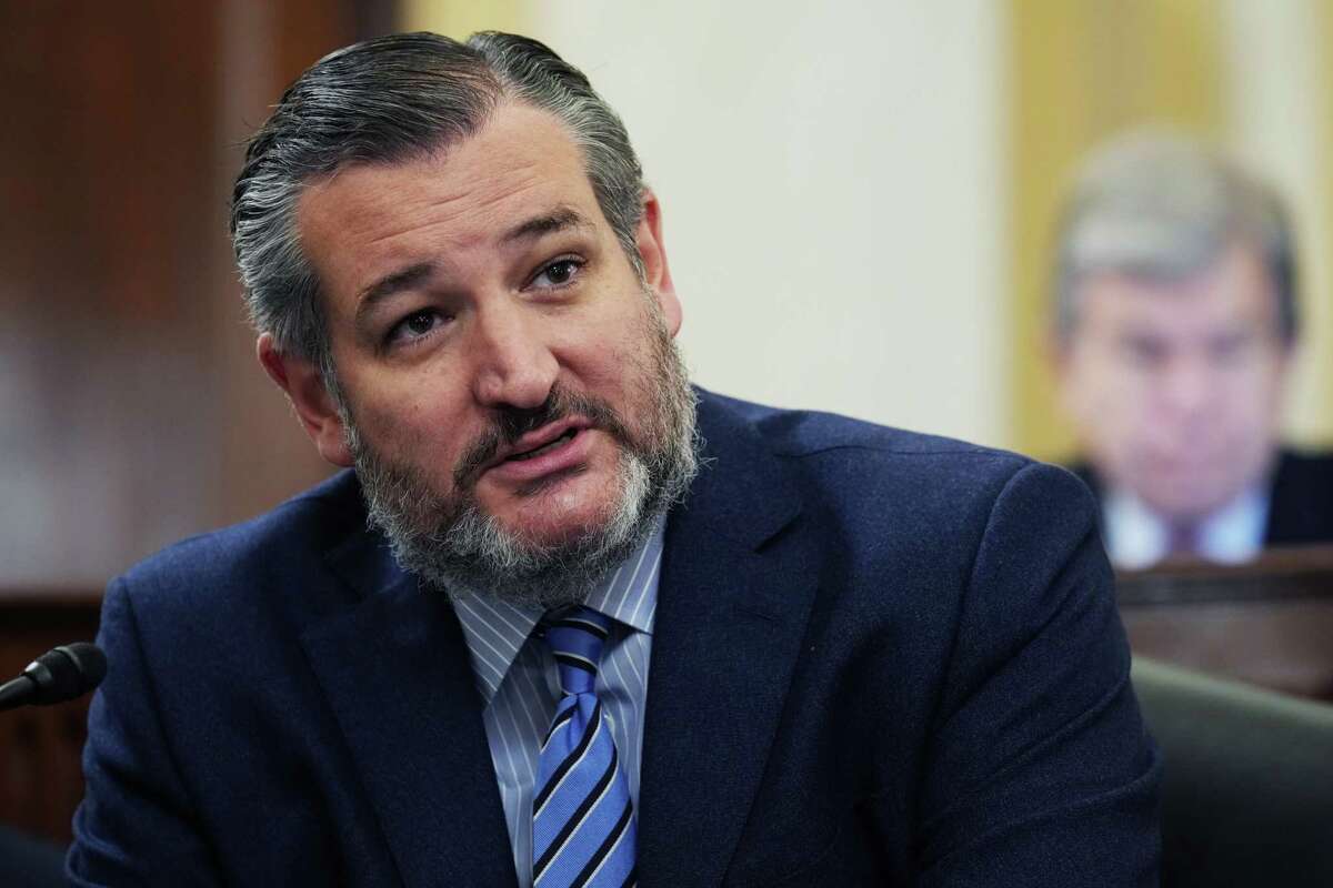Story photo for Ted Cruz casts lone no vote as election reform bill advances