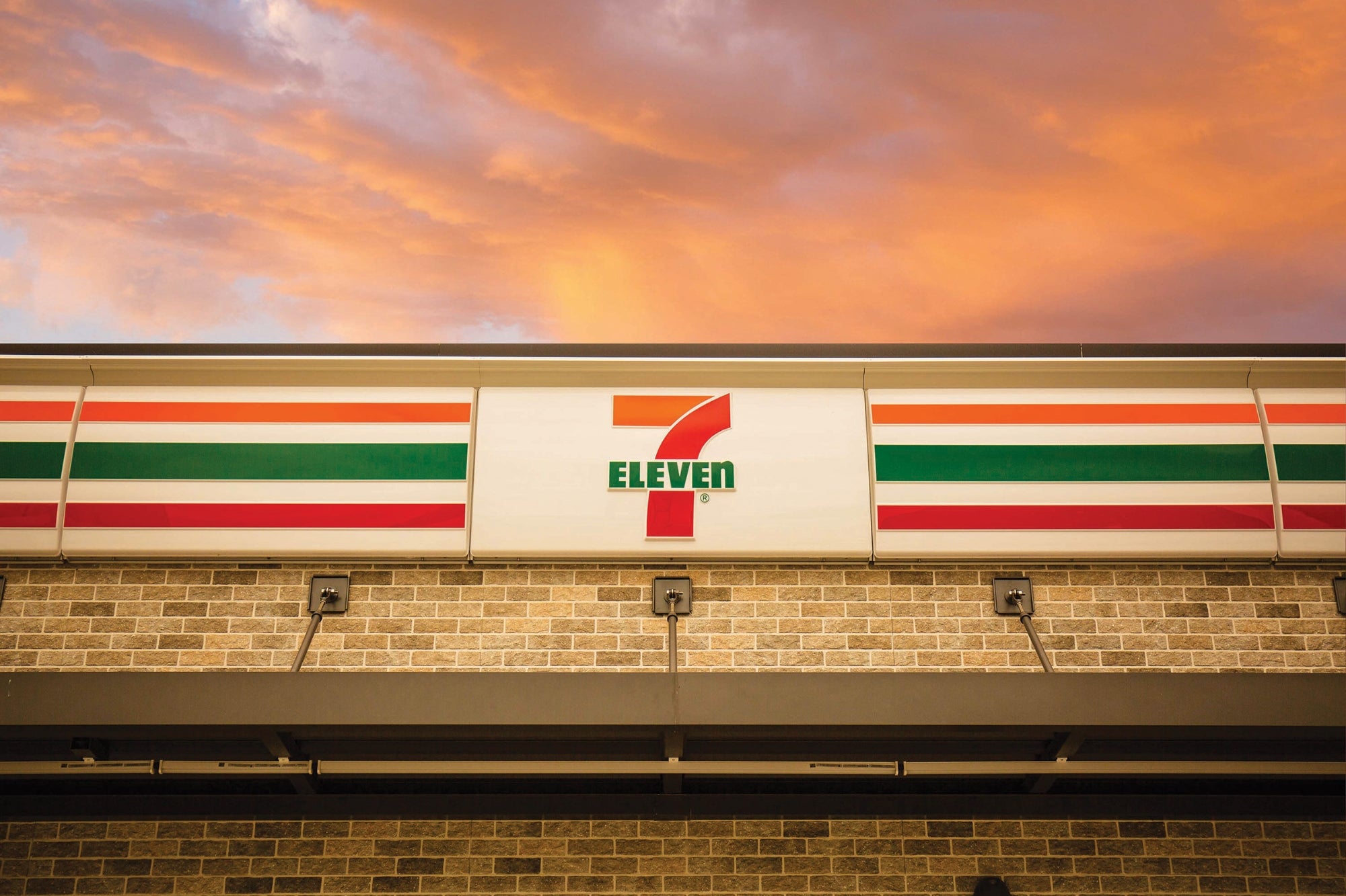 7-Eleven Reinvents Itself to Meet Shifting Customer Expectations, Becoming One of the Year's Top Franchises - Vimarsana News