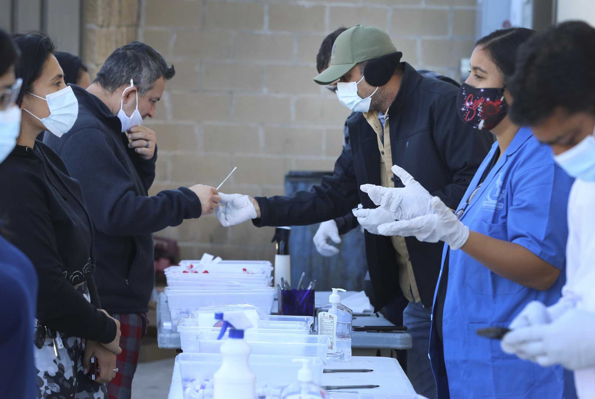 Some in San Antonio are desperate to get tested for COVID-19. Here's how to check a lab's credibility - Vimarsana News