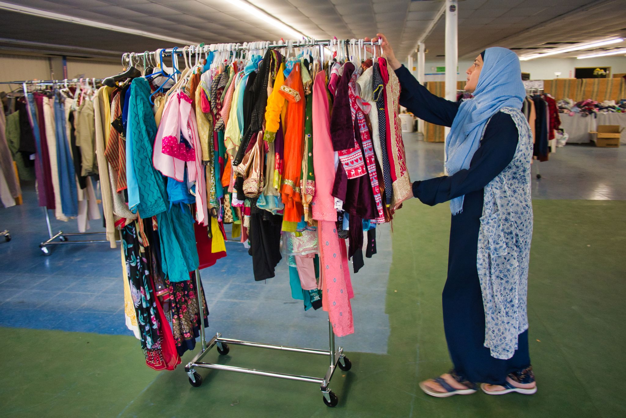Local mosques organize to welcome Afghan refugees - Vimarsana News