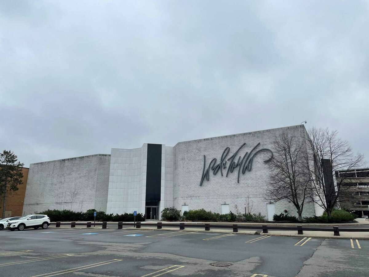 After closing at the end of 2020, the site of the former Lord + Taylor store at Danbury Fair mall in Danbury, Conn., remains vacant.