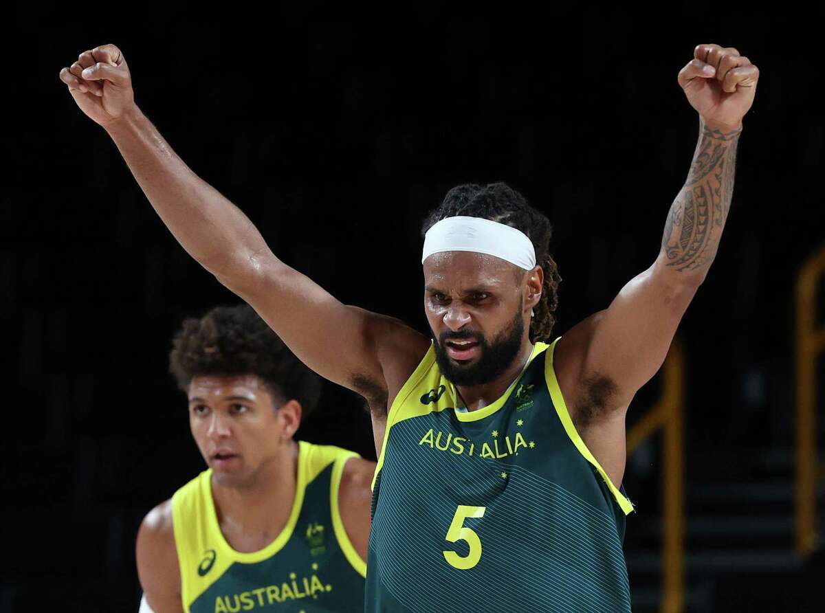 Former longtime Spurs player Patty Mills bonded with Spurs rookie center Jock Landale when the two played for Australia’s national team at the Olympics.