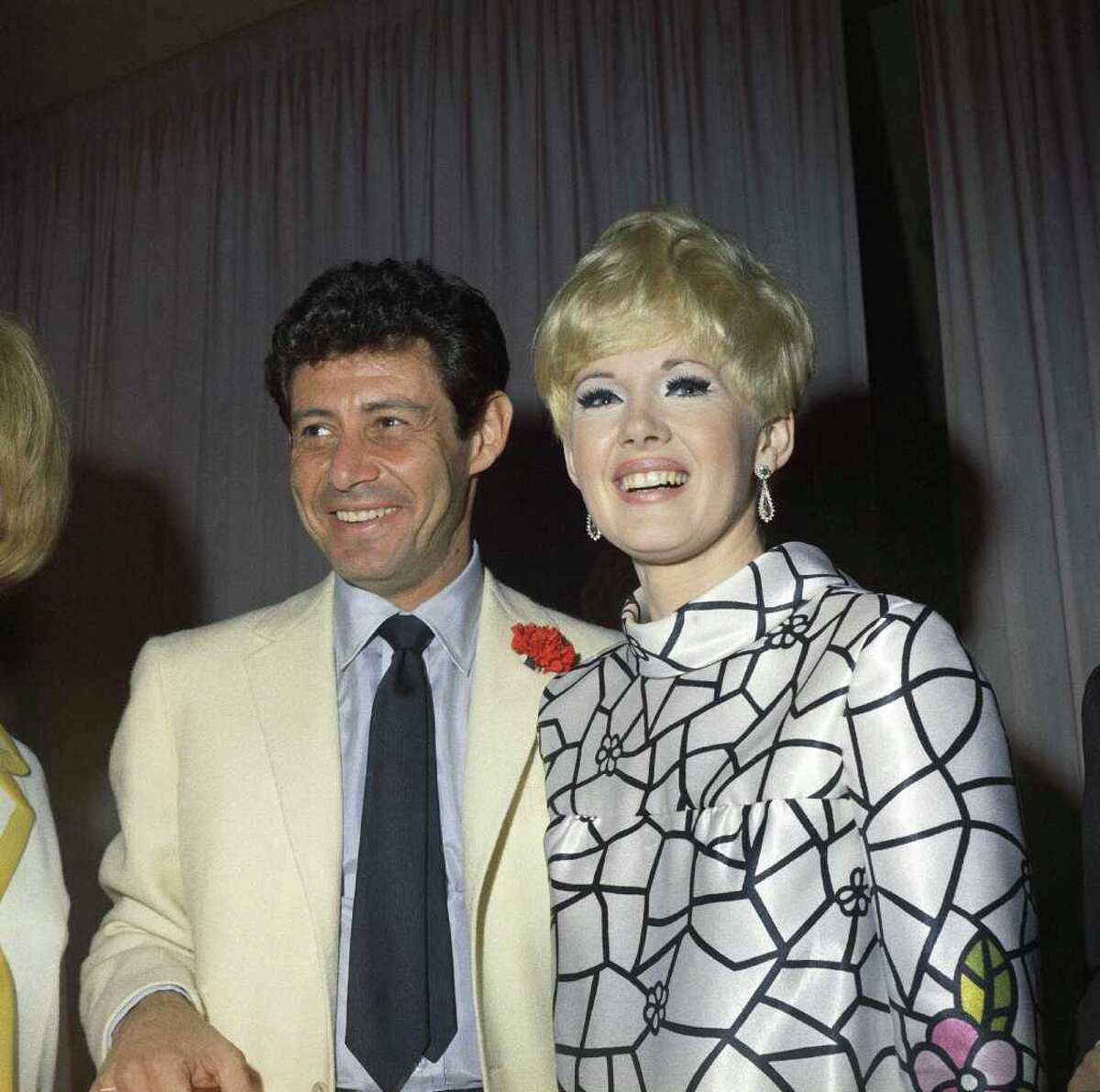 legendary-50s-pop-singer-dies