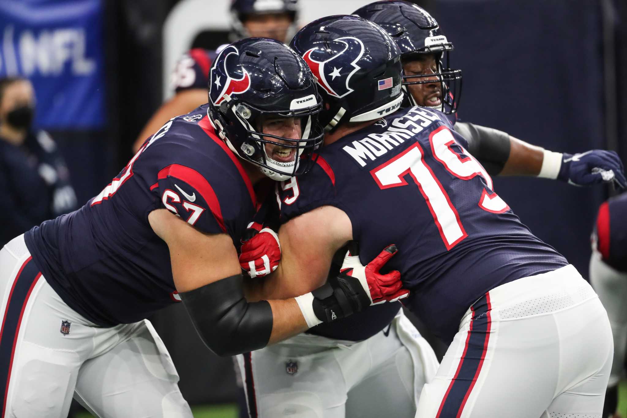 Titans rally to tie Texans 10-10 at halftime - NBC Sports