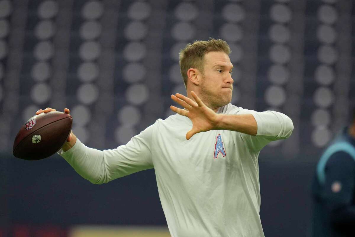 No, Ryan Tannehill wasn't trolling Houston with his Oilers pregame shirt