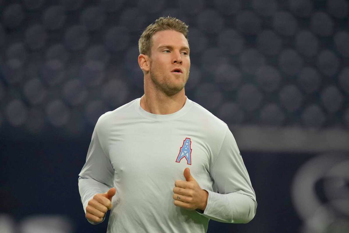 ryan tannehill shirt