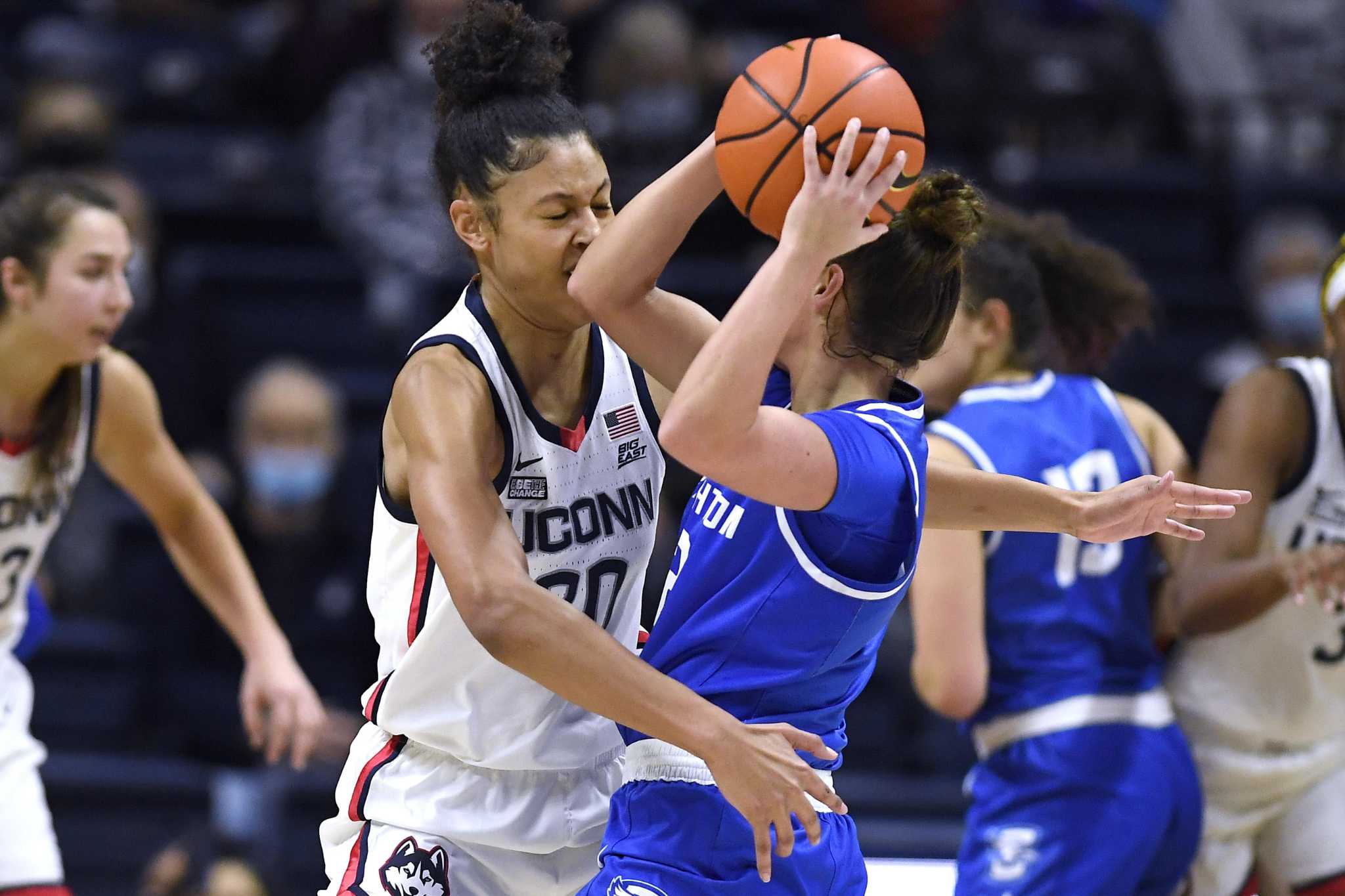 UConn women defeat Creighton in first game back in three weeks