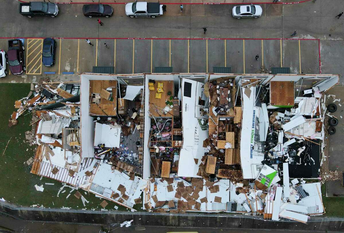 Clean up efforts begin after Houston region is hit by 5 tornadoes