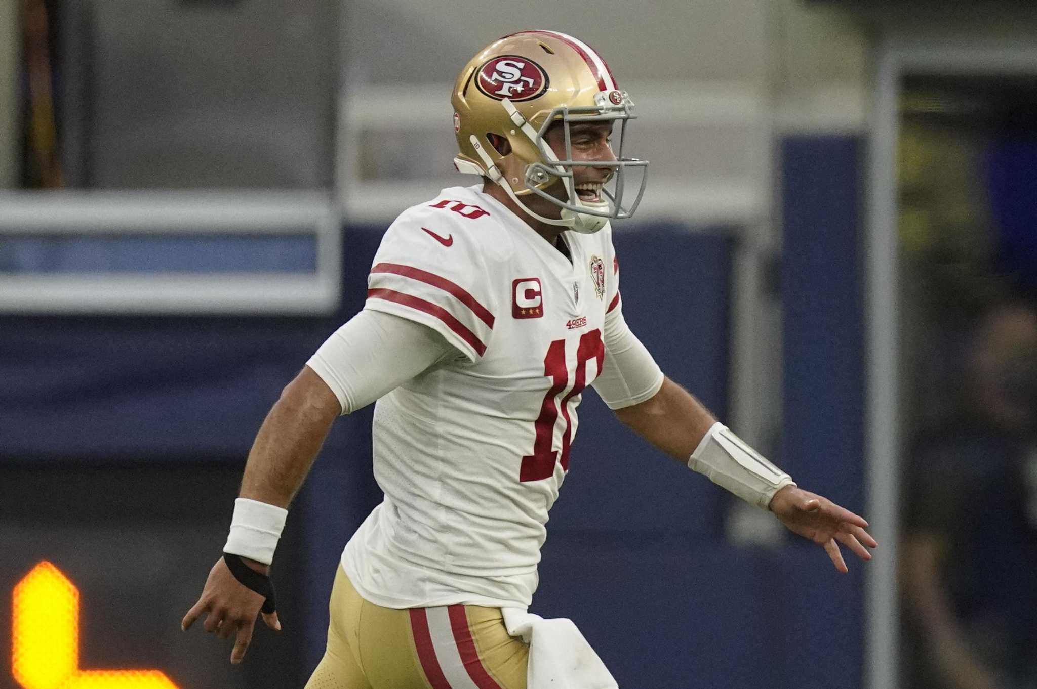 49ers Armstead hurt again, Garoppolo finally intercepted