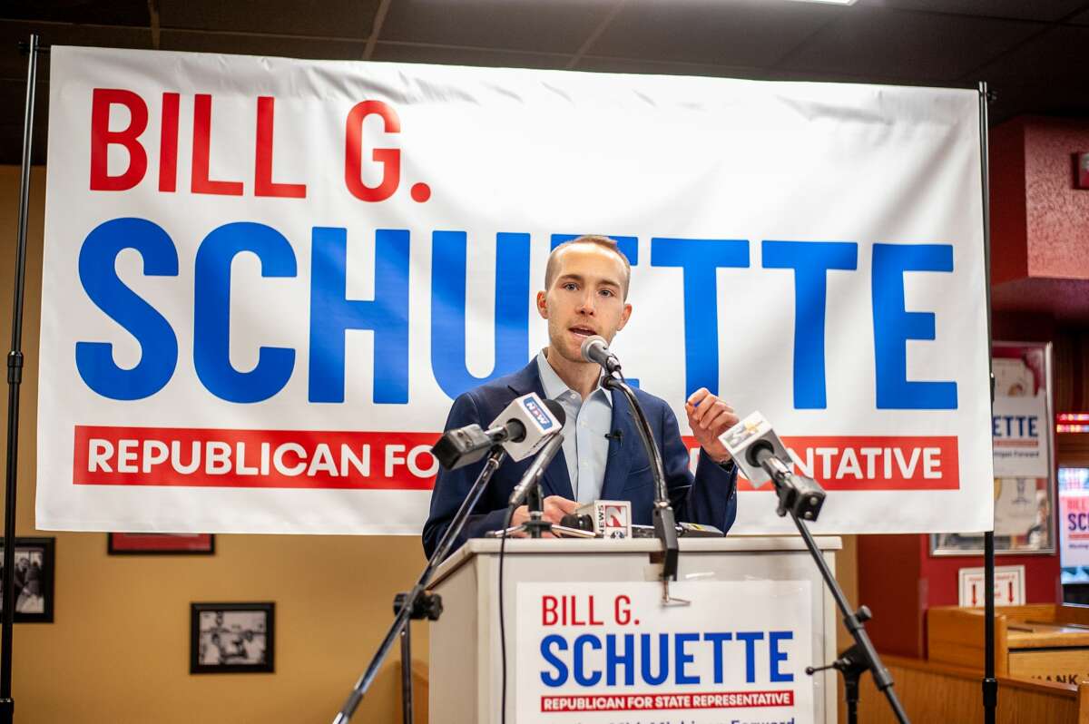 Bill G. Schuette announces his campaign for Representative for the 95th District on Jan 10, 2021 inside Pizza Sam's.