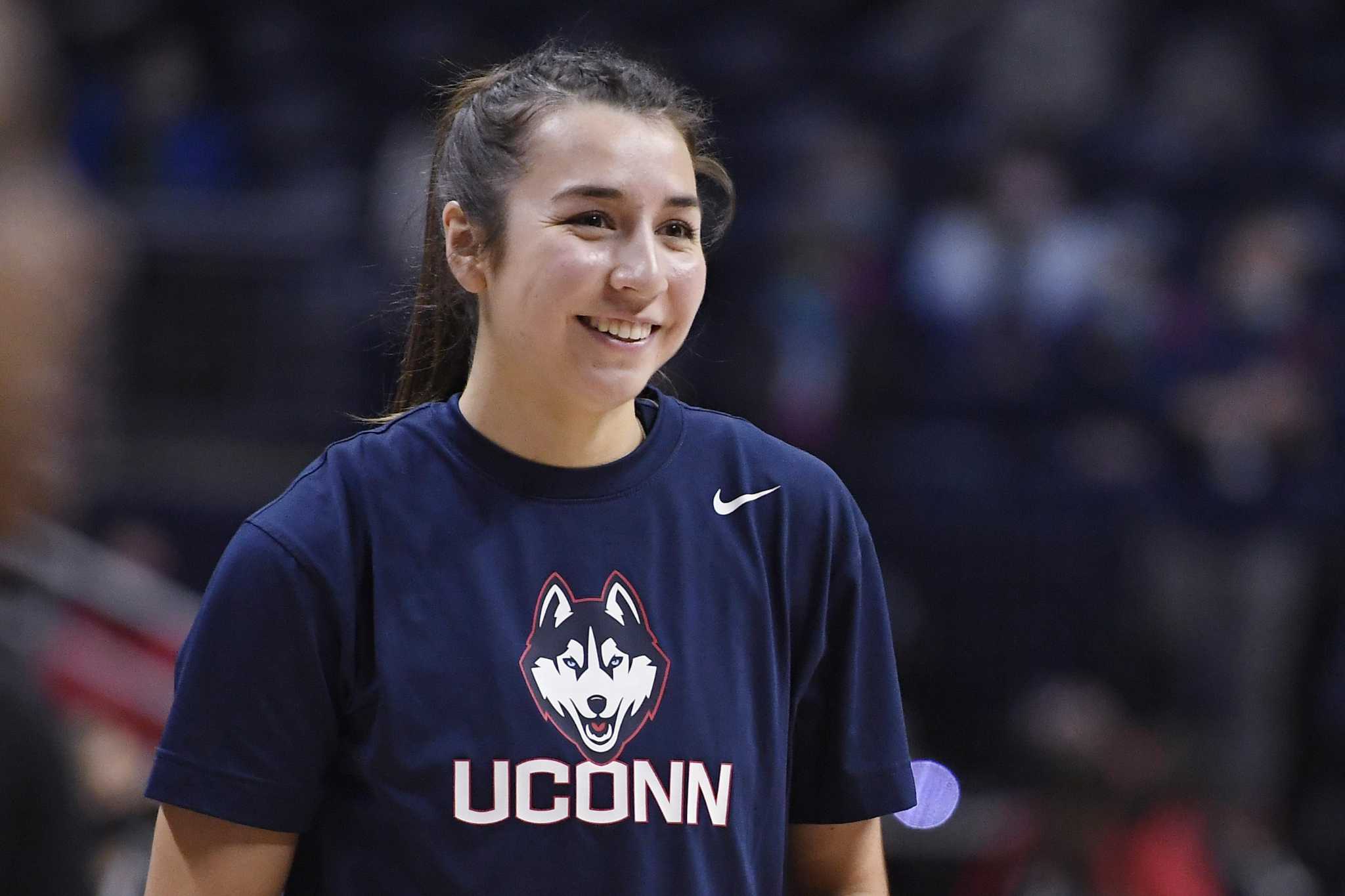 UConn's Caroline Ducharme seizing opportunity for injury-riddled Huskies: 'She's such a competitor' - Vimarsana News