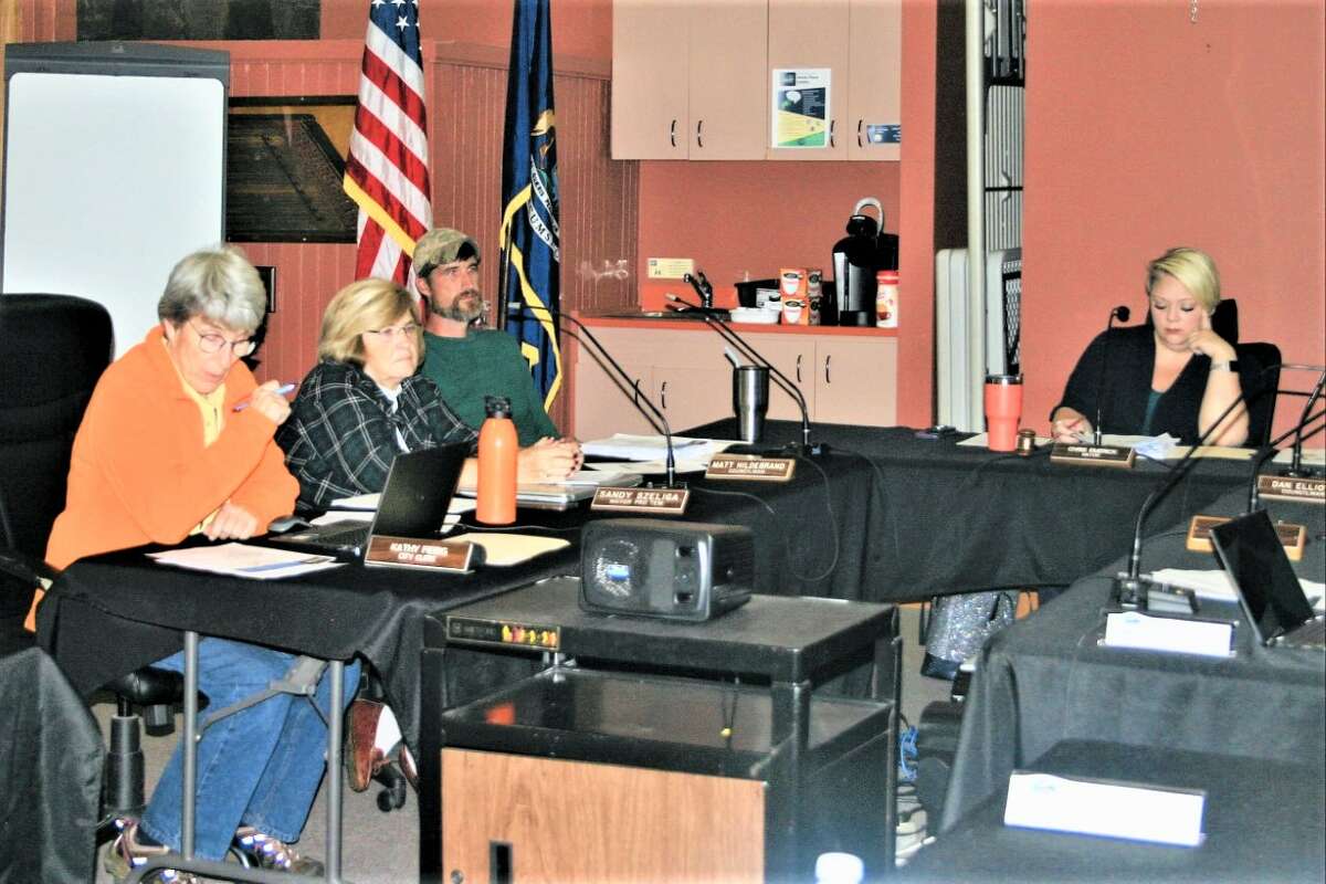 During a previous meeting of the Evart city council, an amendment to the city's ordinance regulating marijuana businesses restricted the establishment of such businesses to the industrial district.