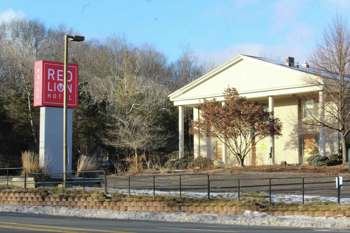 Cromwell real estate developer Martin Kenney has submitted preliminary plans for a hotel, dwellings, retail and more at the former Red Lion hotel at 100 Berlin Road in Cromwell.
