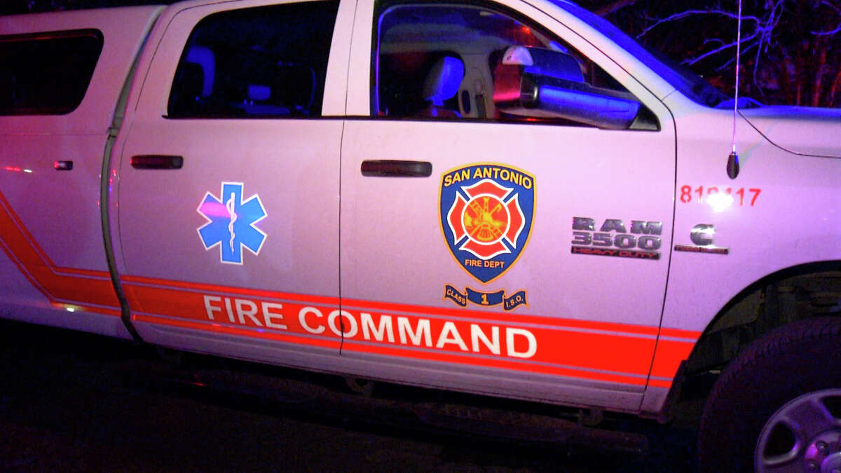 Fatal house fire in Alamo Heights kills one woman and pets, sends one