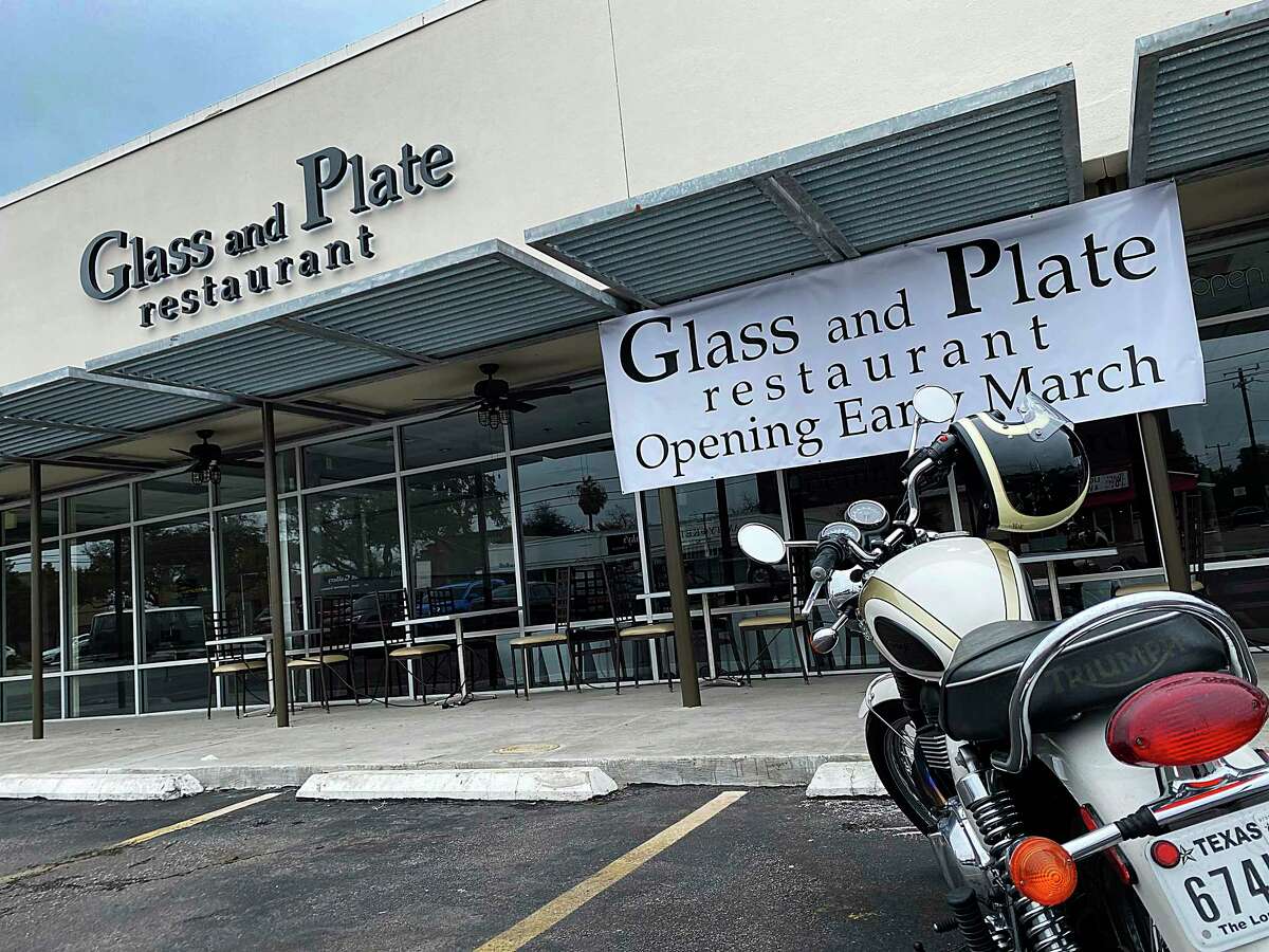 Glass and Plate Restaurant in Olmos Park has closed.