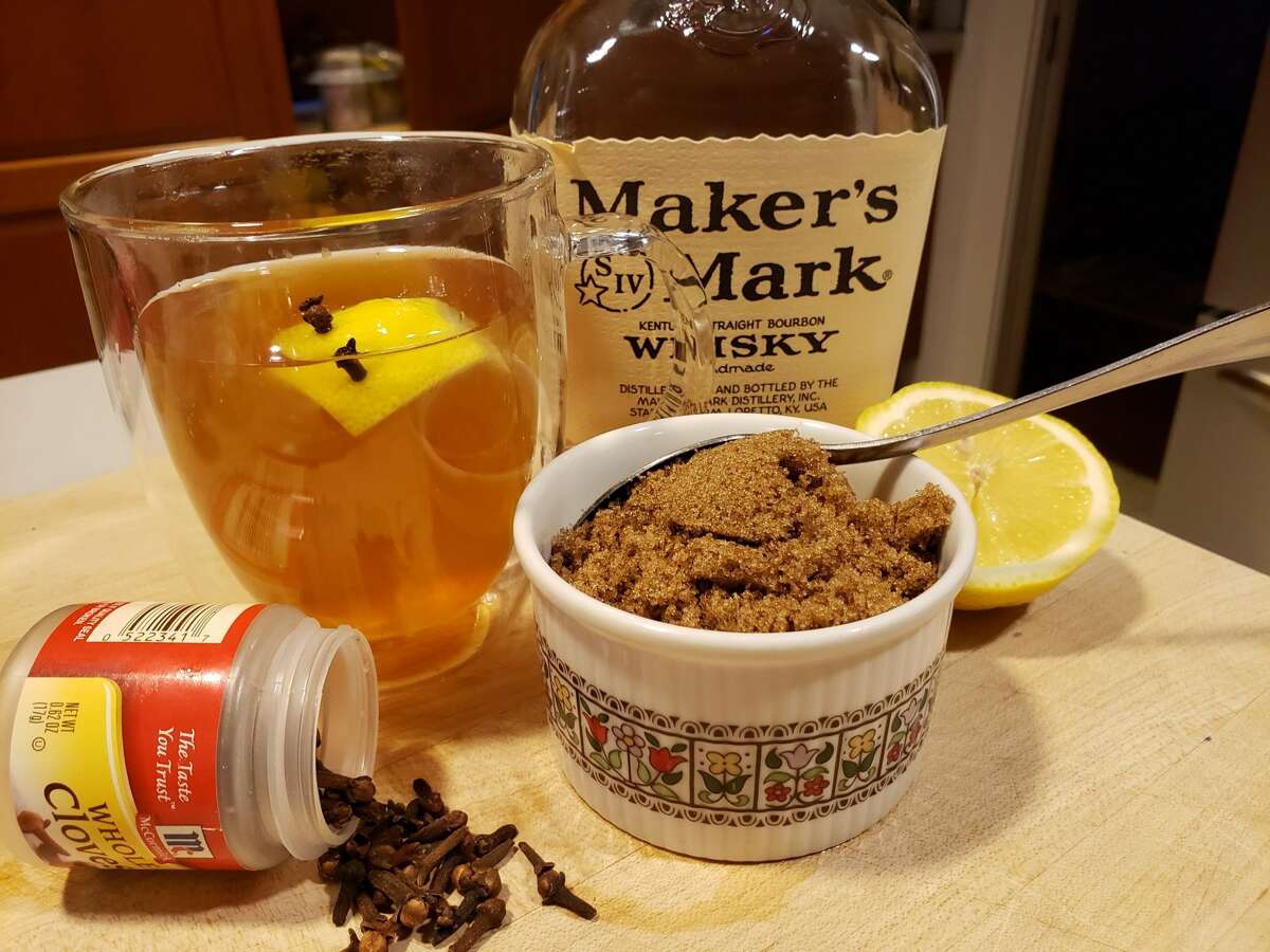 The classic combination of bourbon and cloves was a winning toddy. An extra splash of Meyer lemon juice gave a characteristic fruity citrus character to balance the rich Maker's Mark bourbon.