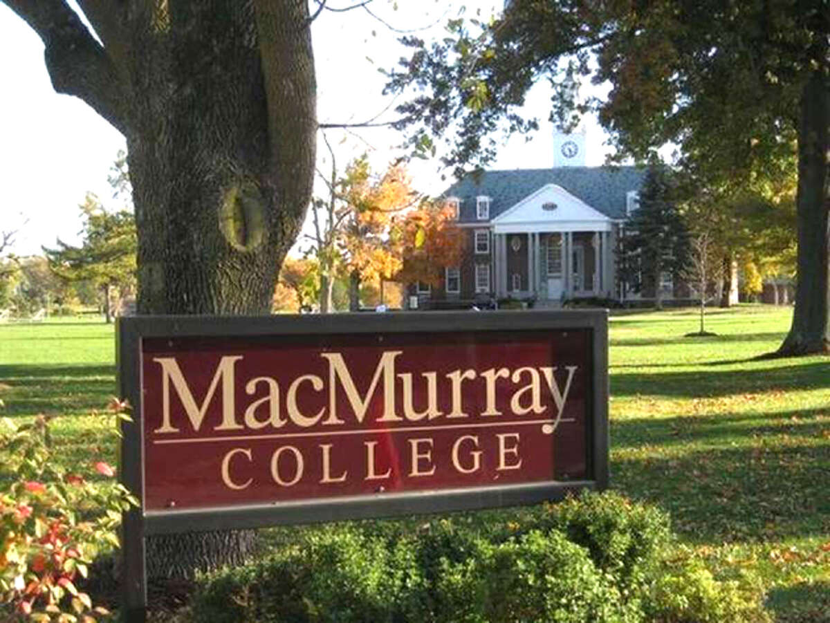 MacMurray Foundation and Alumni Association said 37 people have been named MacMurray Scholars and will receive awards between $1,000 and $3,000 toward their college education.