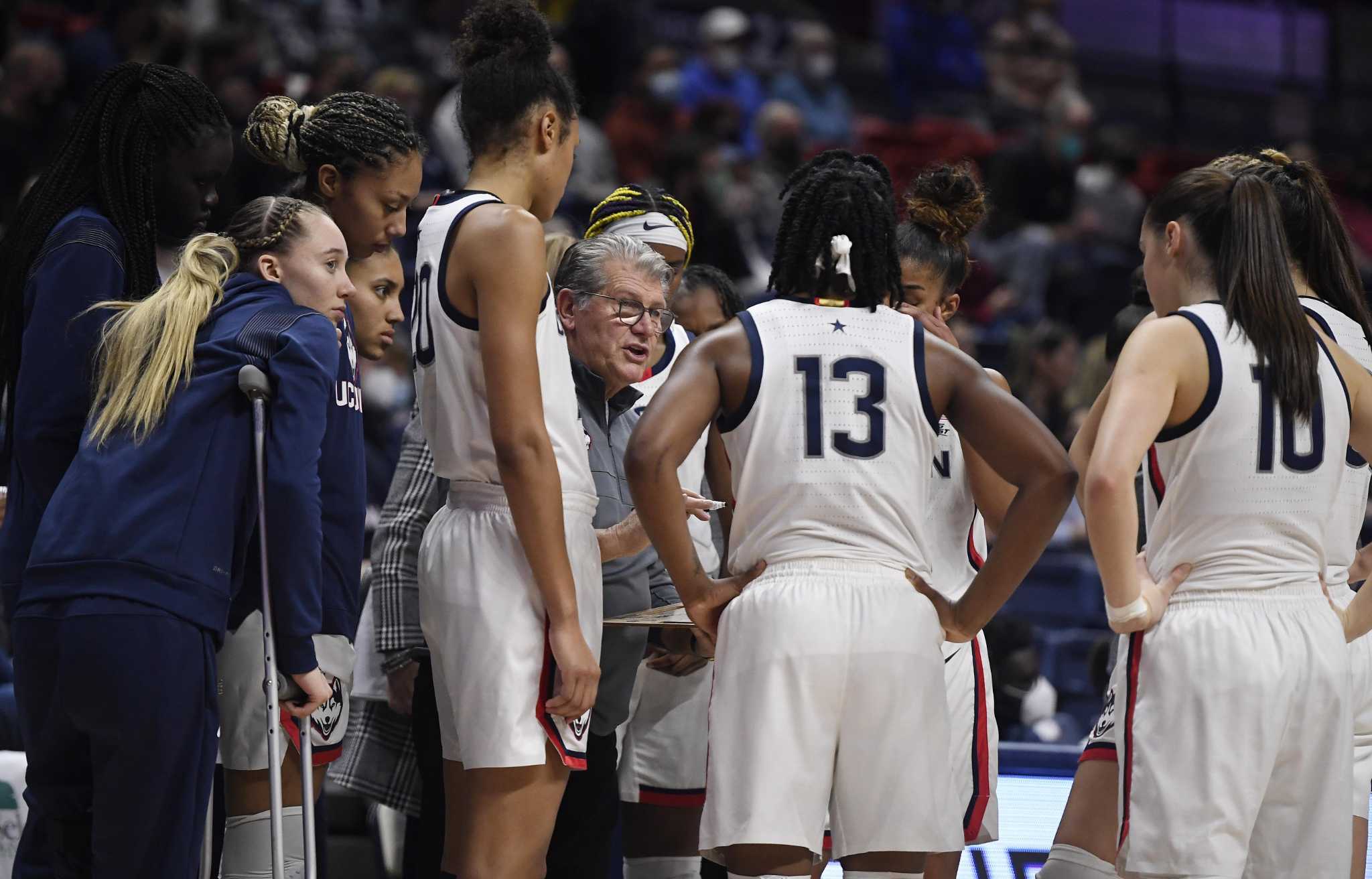 How Has Uconn Managed In Four Games Without Paige Bueckers ‘were Missing A Quarterback 