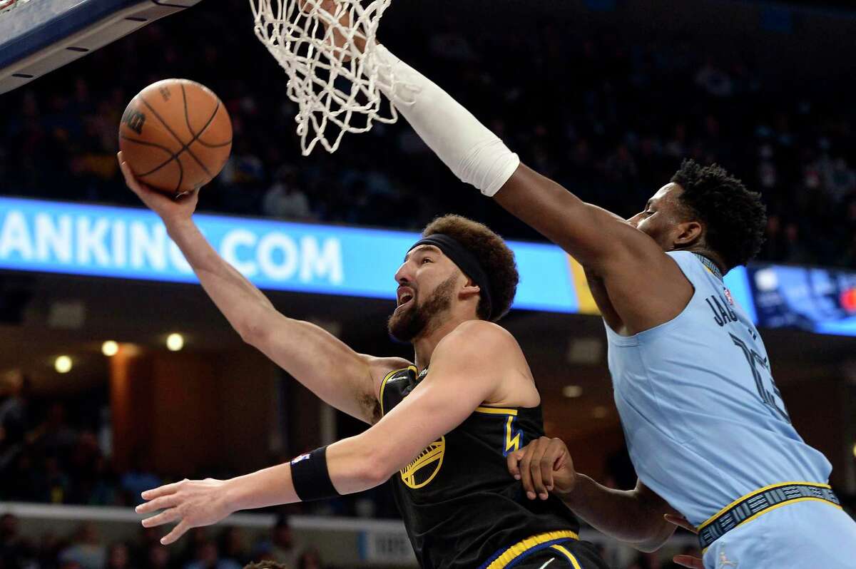 Klay Thompson (left) and the Warriors will begin a second-round series against the Jaren Jackson Jr. (right) and the Grizzlies in Memphis at 12:30 p.m. Sunday. ( Channel: 7Channel: 10)