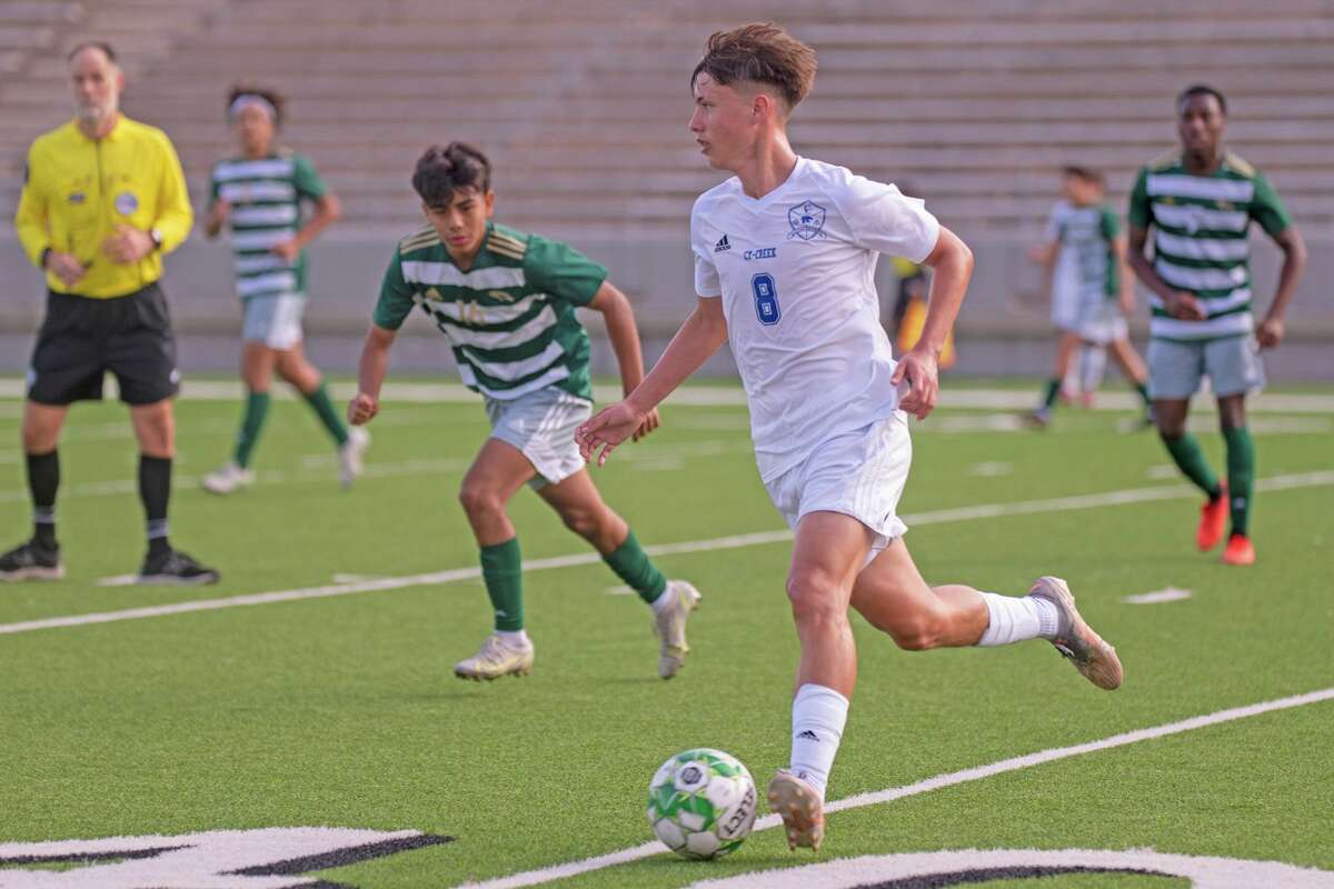 Some of the best teams from across the Houston area and Texas prepared for their respective seasons by competing in the 19th annual CFISD Men’s Varsity Soccer Showcase, Jan. 7-9, at Cy-Fair FCU Stadium and Pridgeon Stadium.