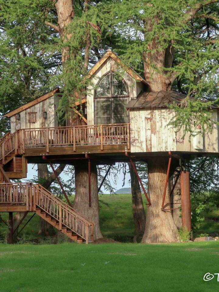 Hill Country treehouse rentals let you put your partner above all else ...