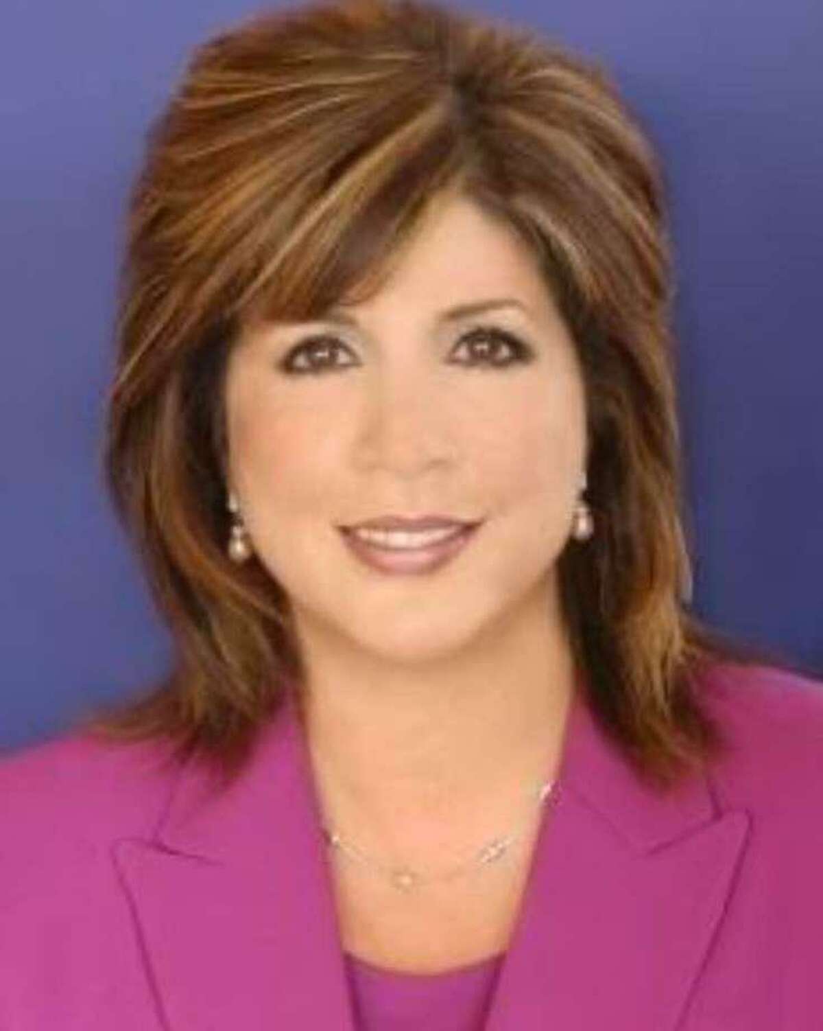 Rosenda Rios was KSAT anchor from 2001 to 2010. She died of cancer on July 16, 2020, in Houston. She was 62.