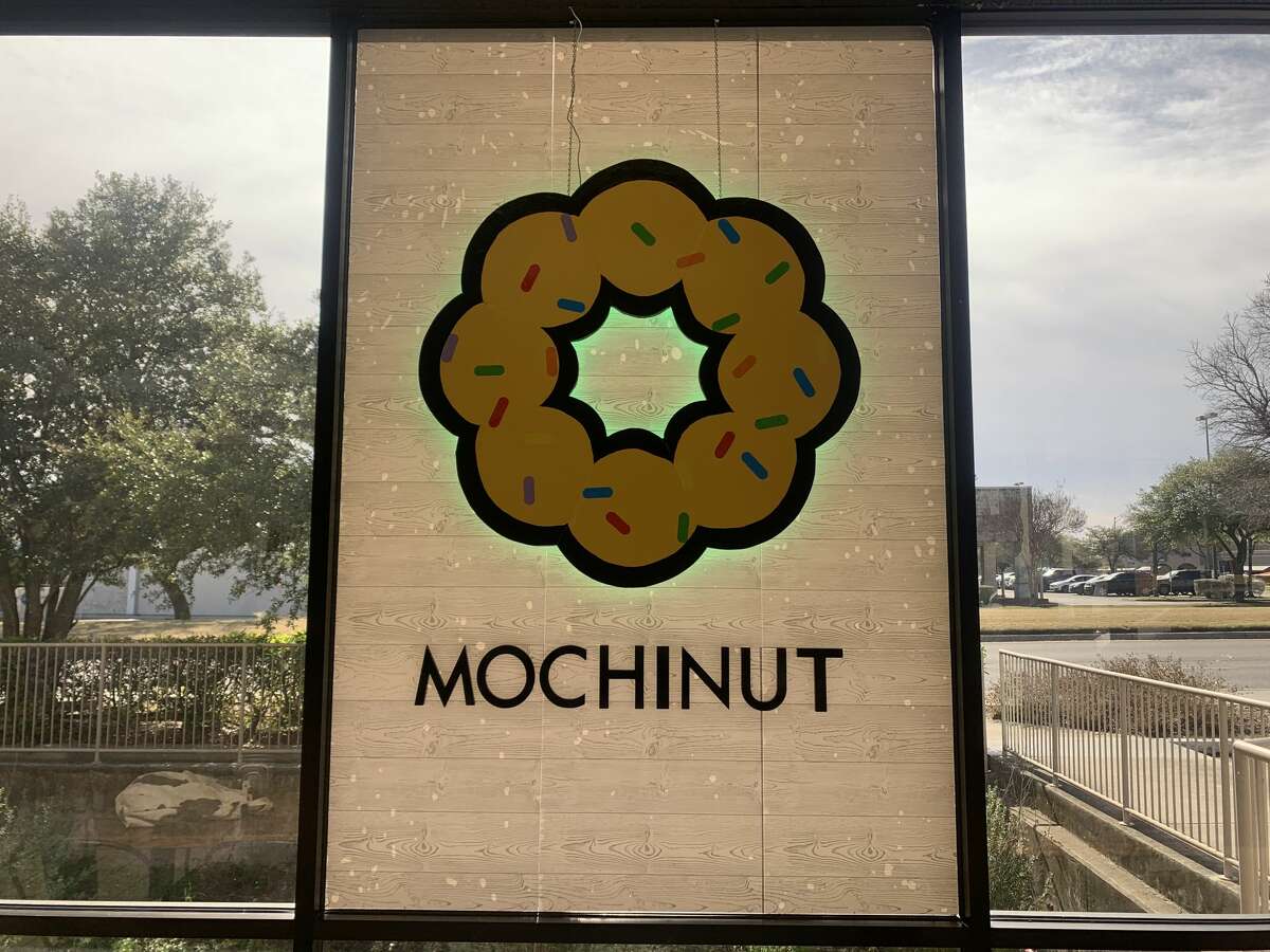 Trying Korean corn dogs at San Antonio's new Mochinut