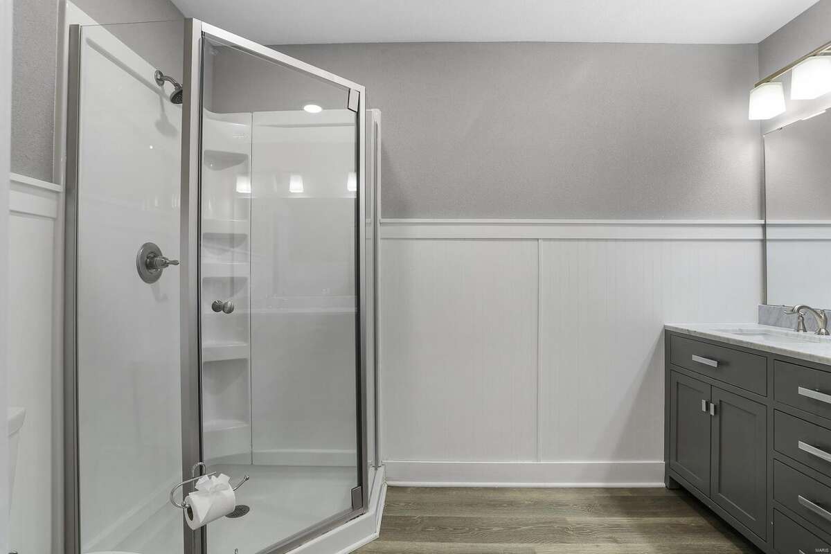 A photo of the home at 61 Stagecoach Lane, Troy, Ill.