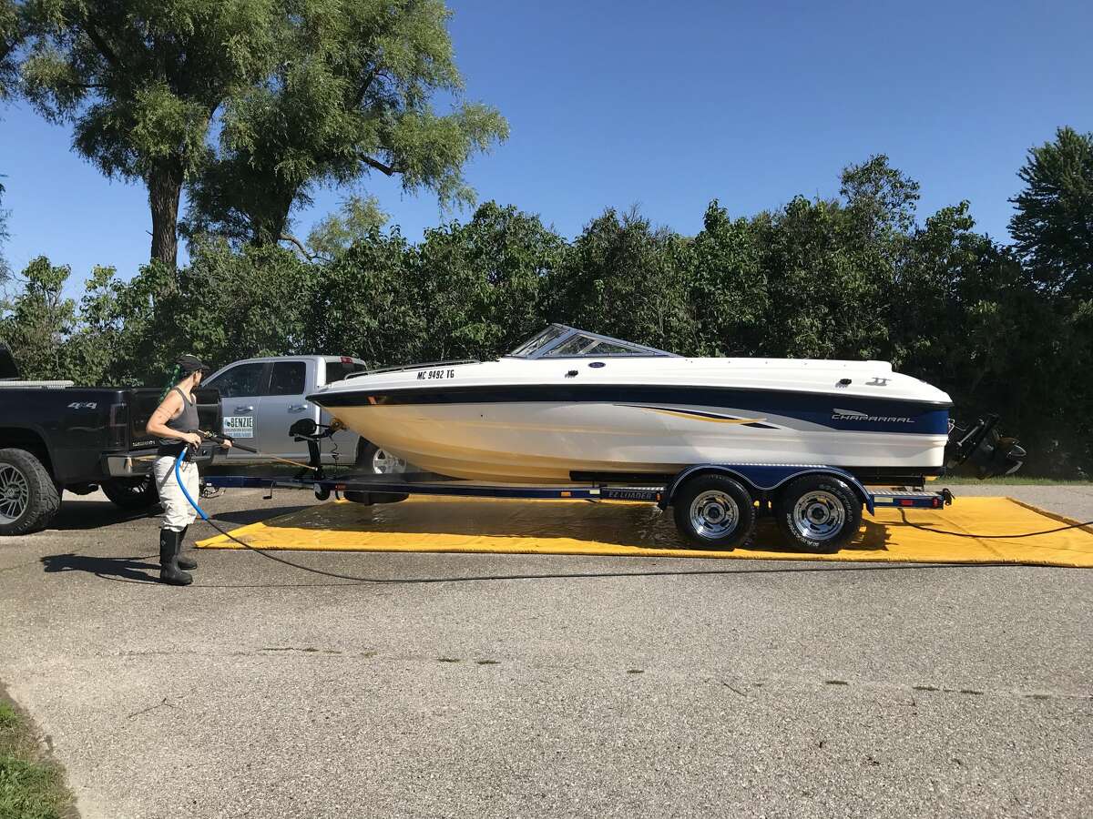 Grants available for boat cleaning, information stations