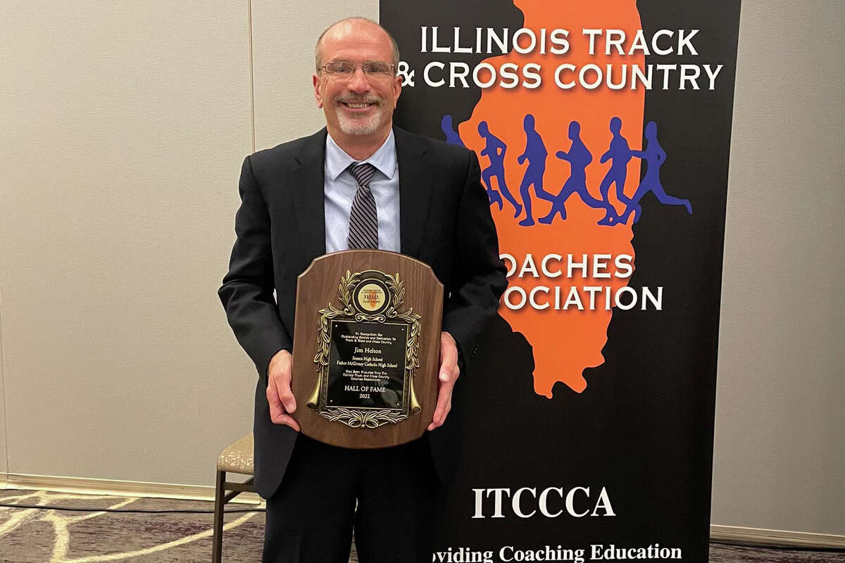 Jim Helton was inducted into the Illinois Track and Cross Country Coaches Association Hall of Fame on Saturday. 