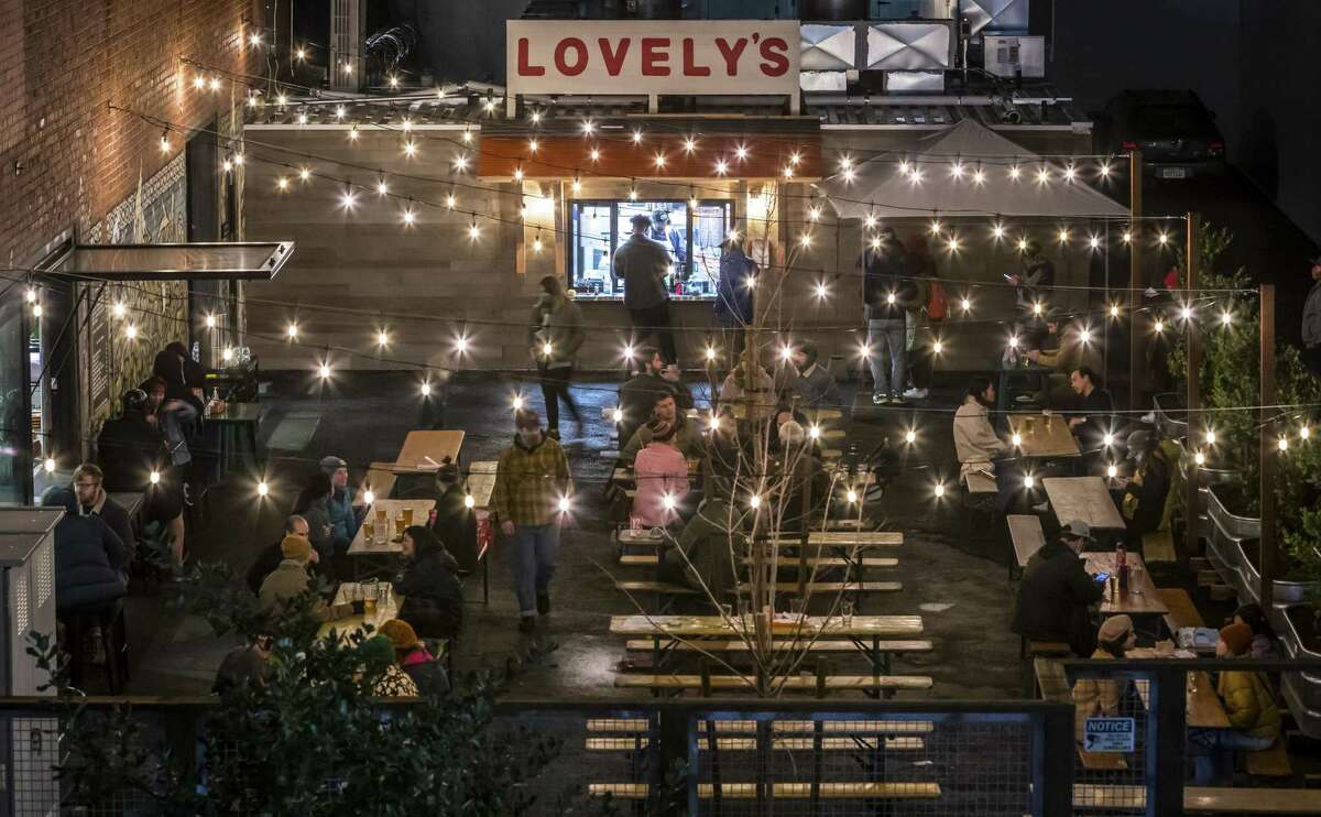 Lovely’s is a new diner in Oakland with a menu that’s full of fast-food throwbacks.