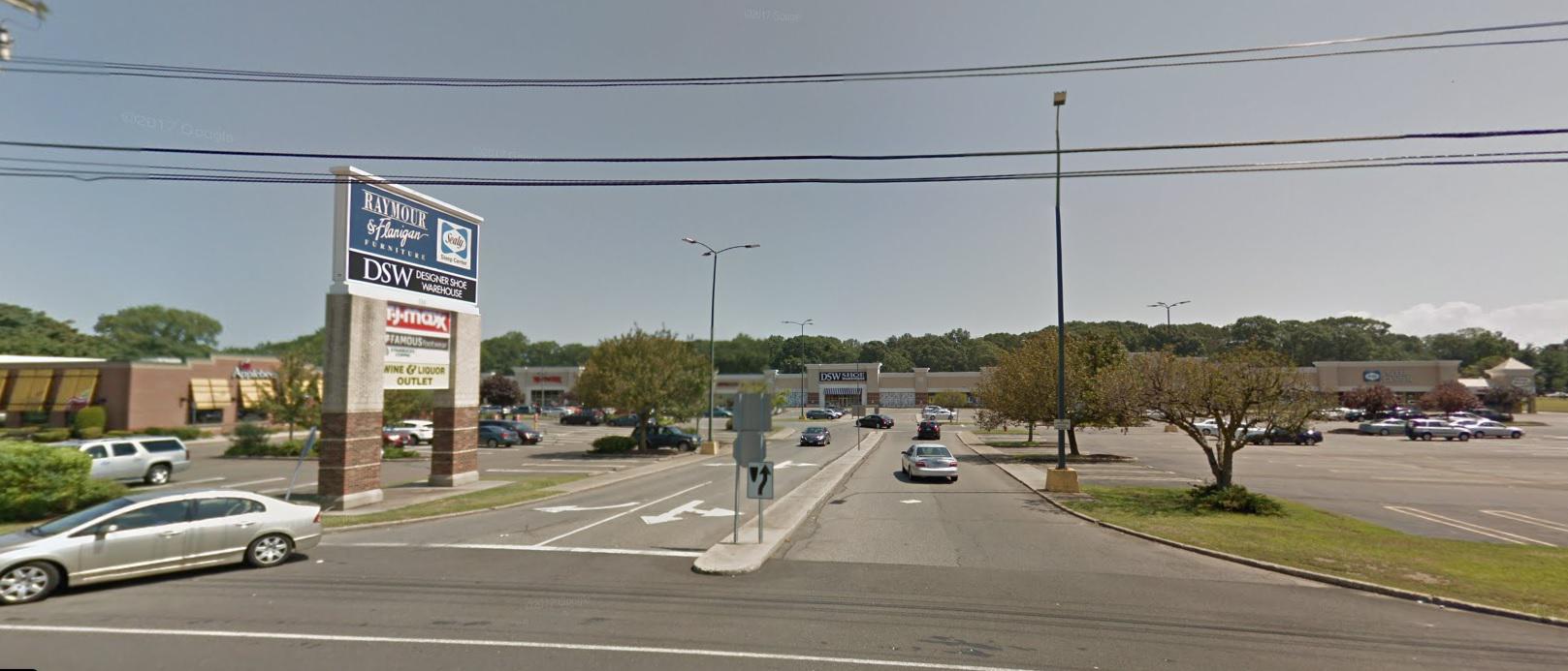 Orange to get a new grocery store, but for now its identity is a secret - Vimarsana News