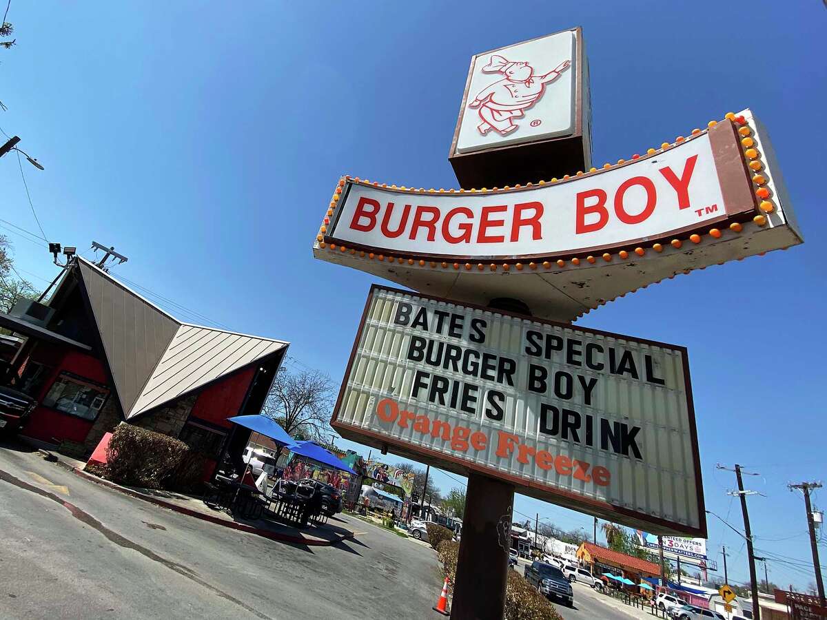 Whataburger vs. Burger Boy A San Antonio burger showdown to decide who