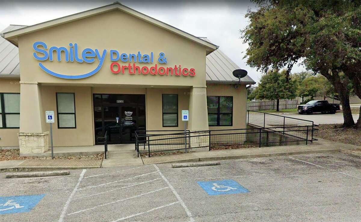 Sale of five San Antonioarea dental clinics’ assets leads to fraud